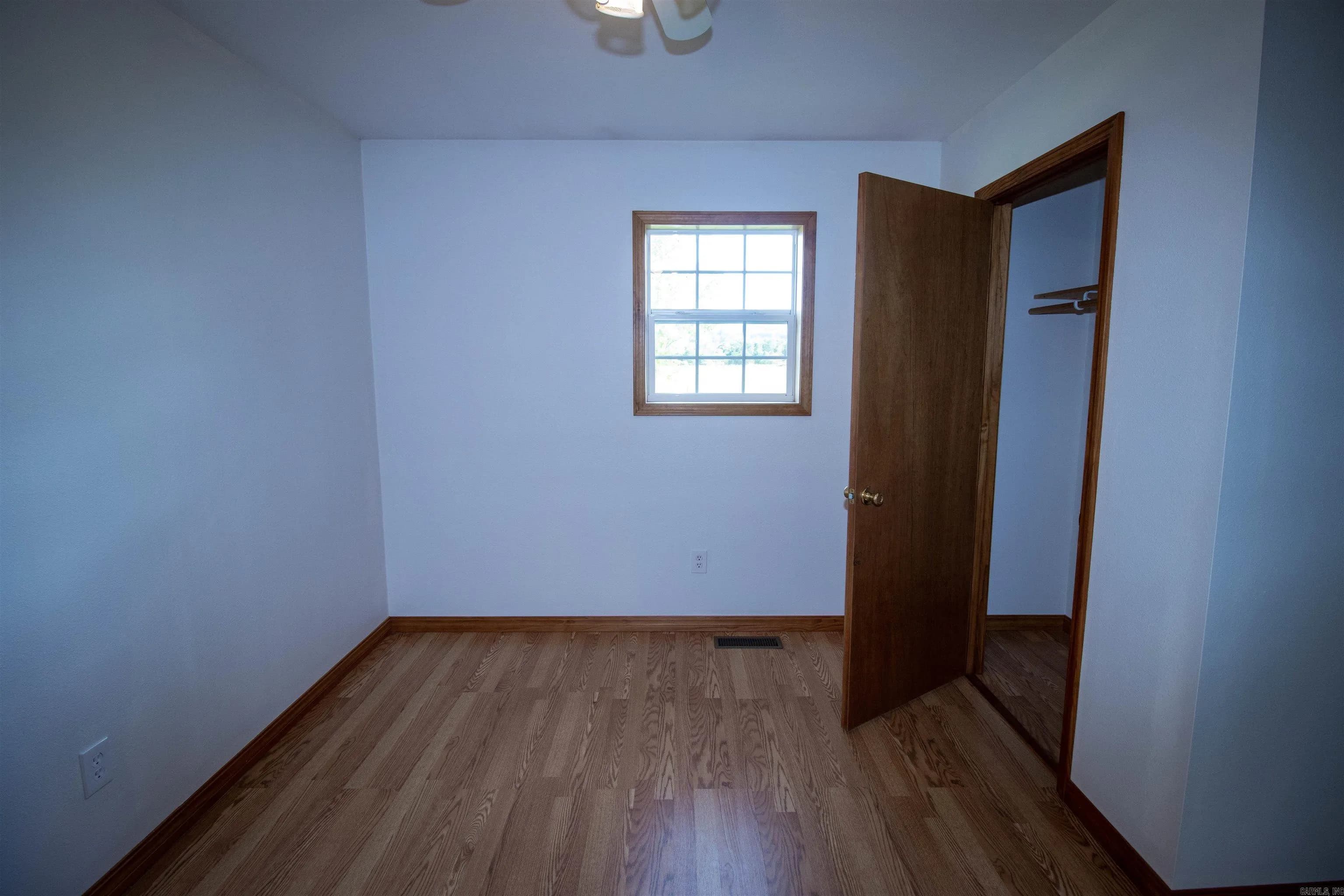 Property at 84  Nochols - Image 17