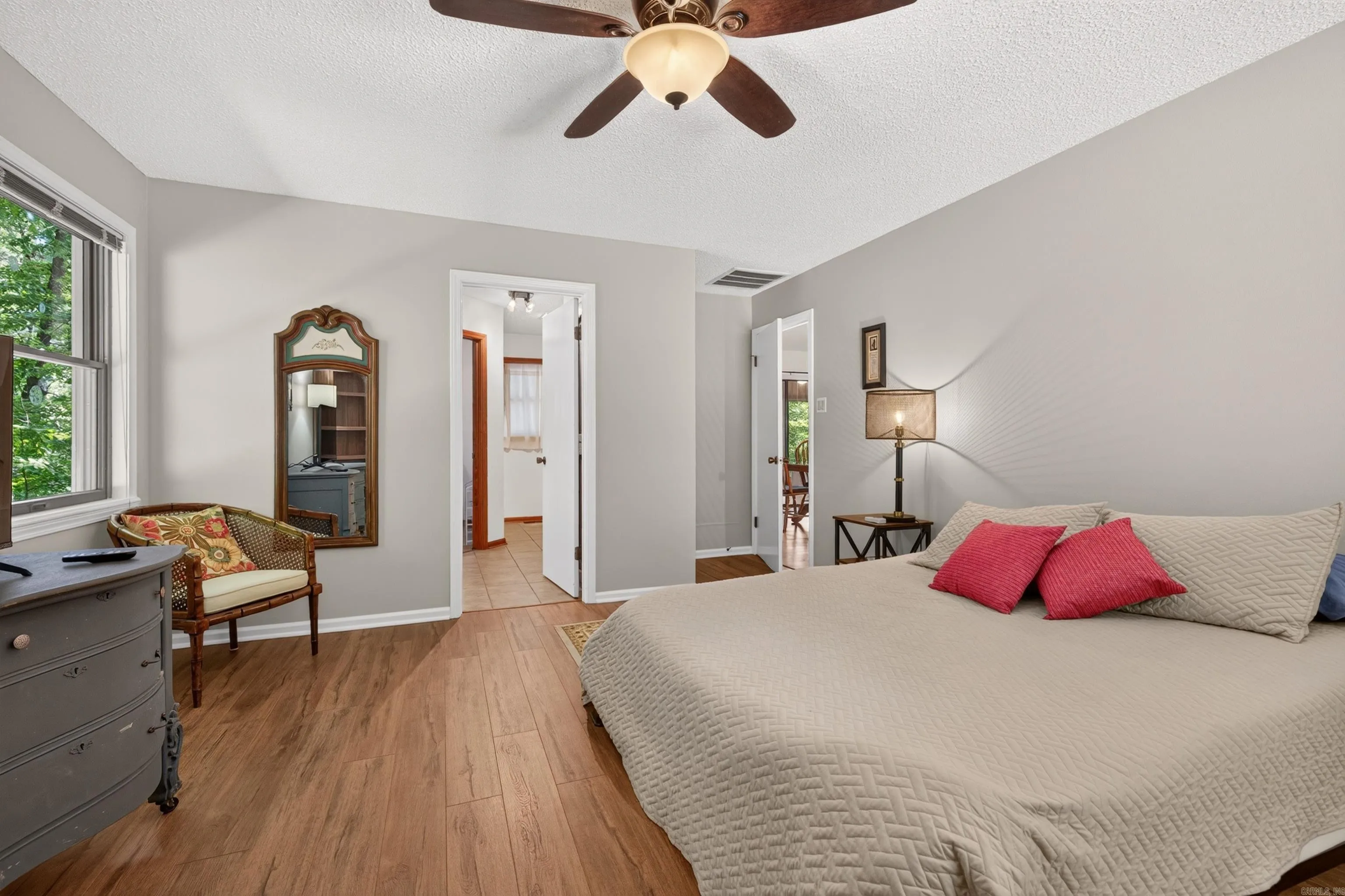 Property at 198  Empinado - Image 18
