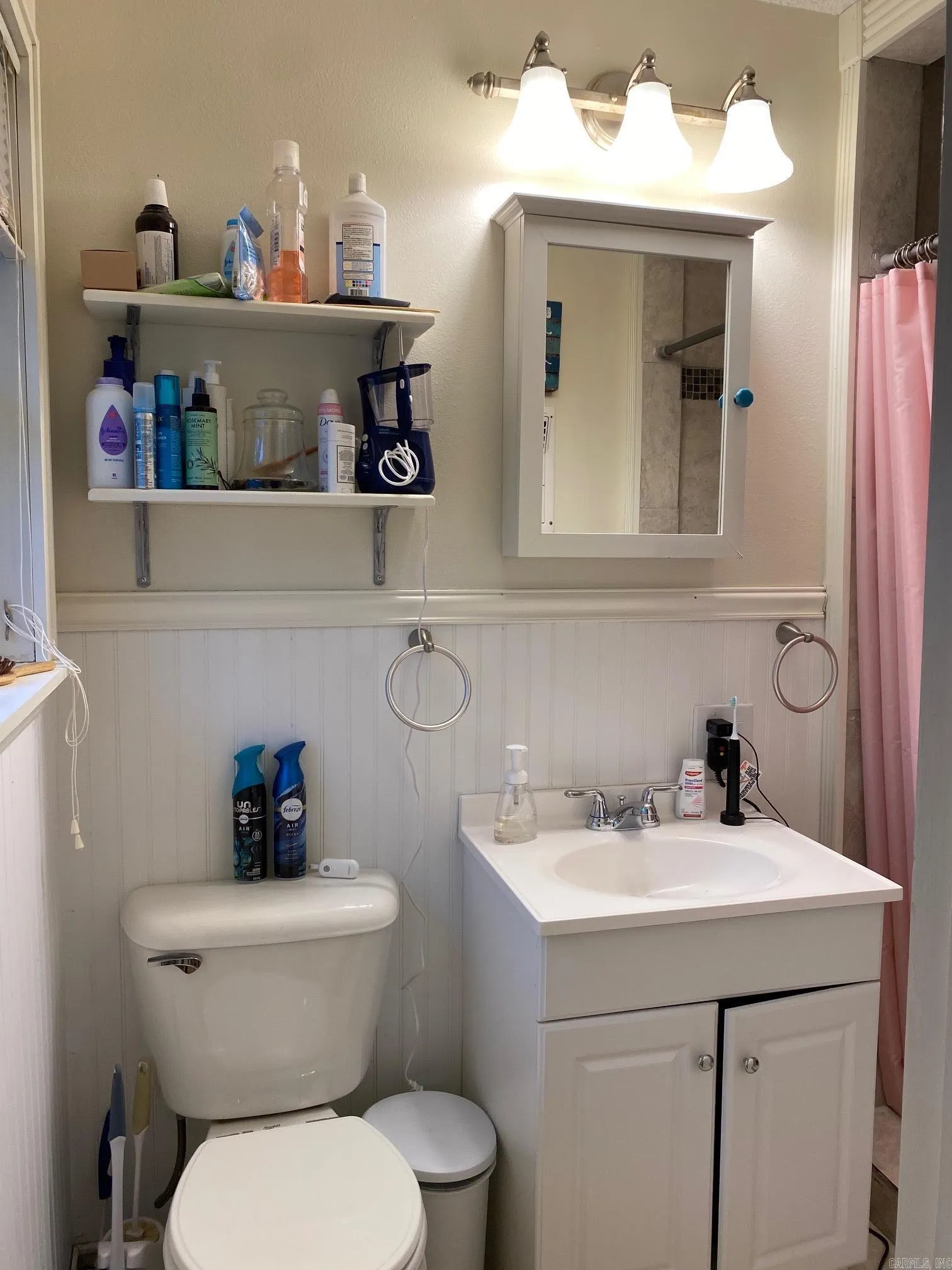 Property at 1519  Glenda - Image 19