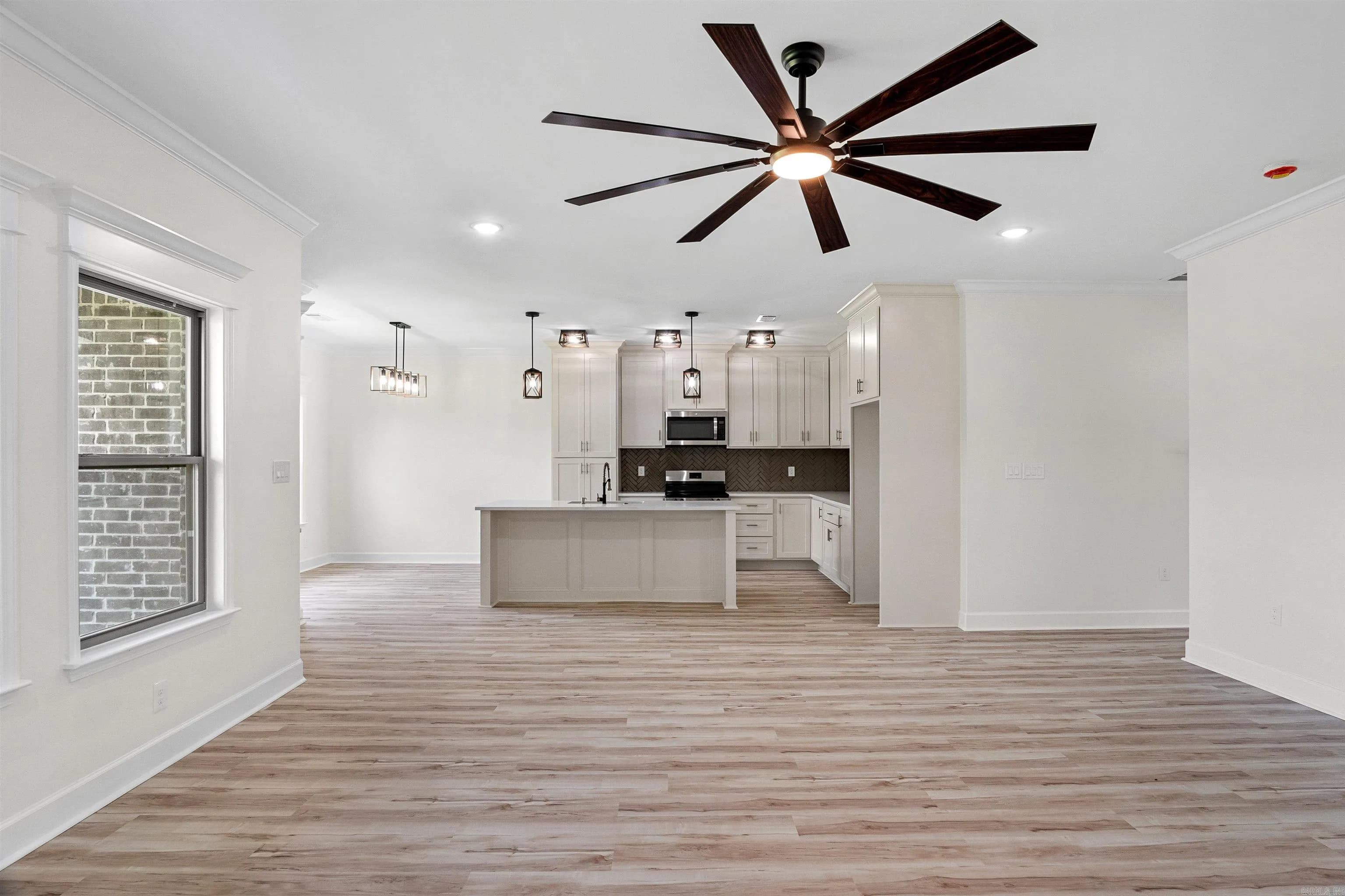 Property at 517  Madeleine - Image 13
