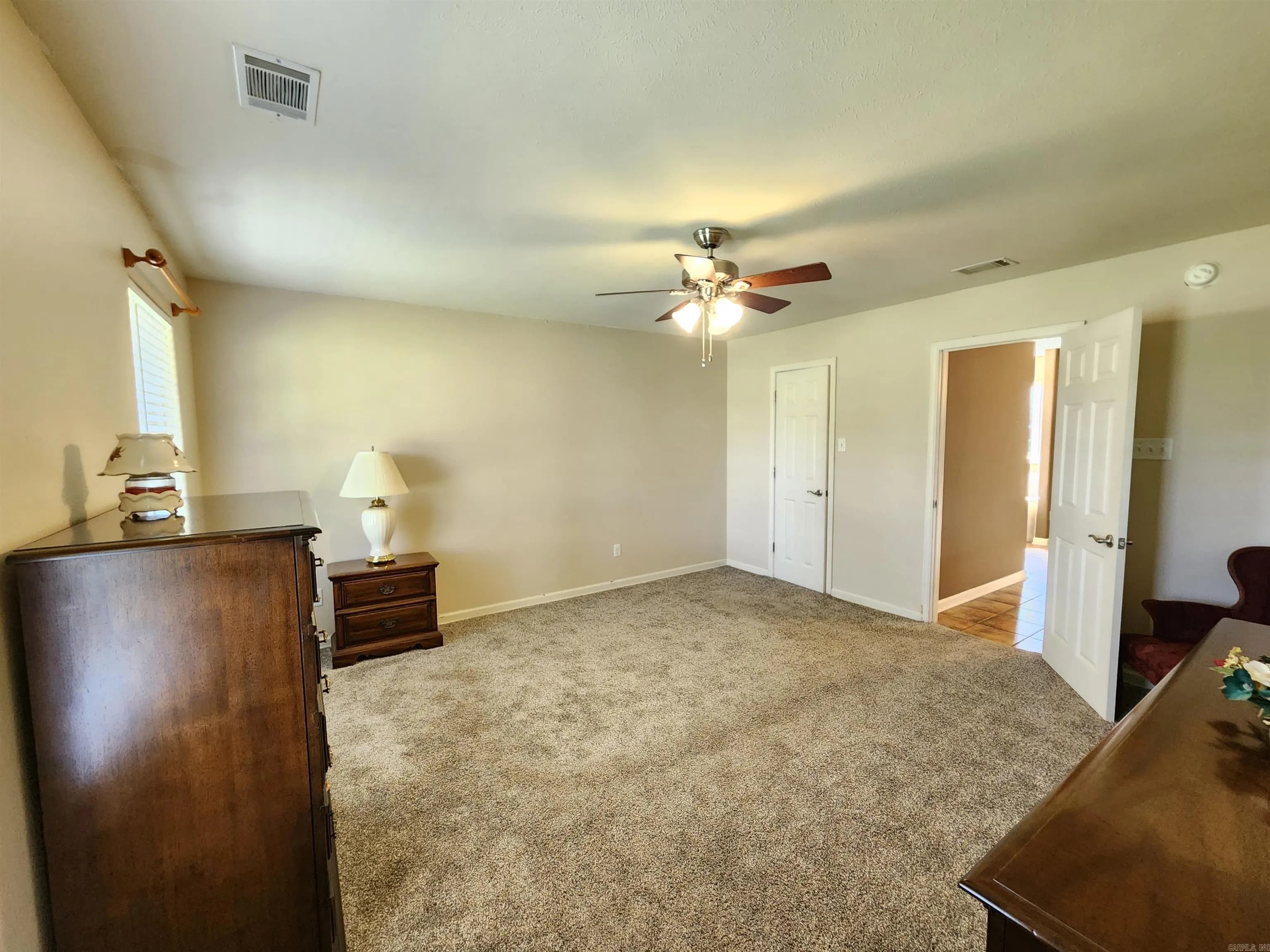 Property at 108  Meadows - Image 17
