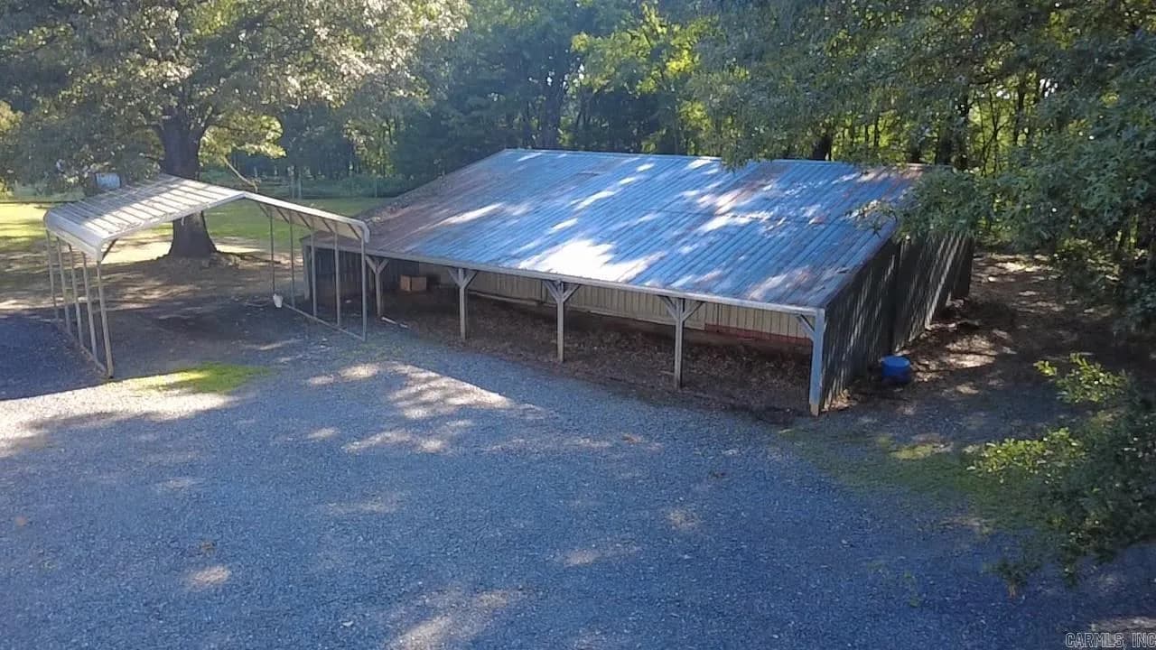 Property at 214  Deshong lane - Image 3