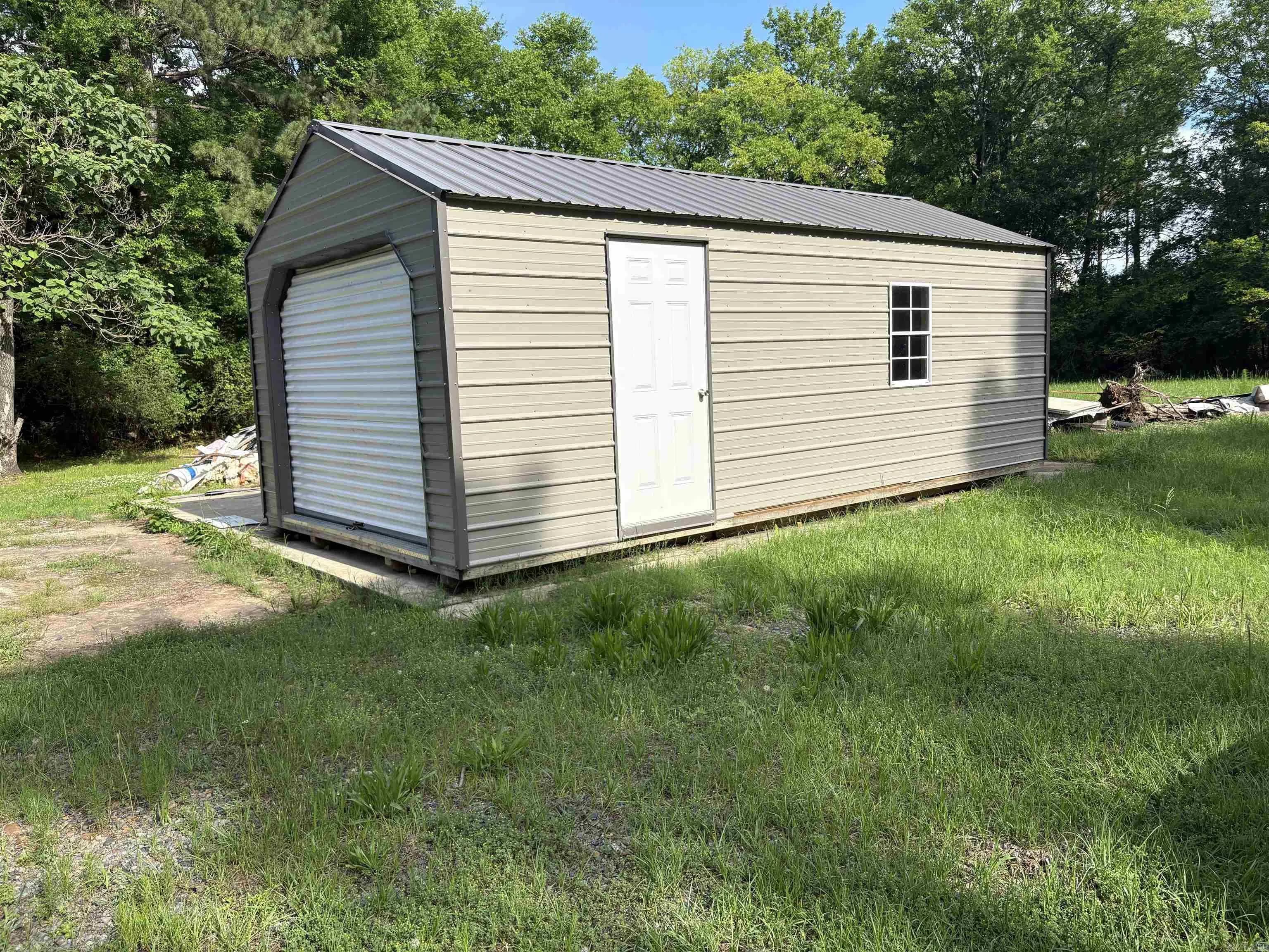 Property at 2126 N Highway 51 - Image 8