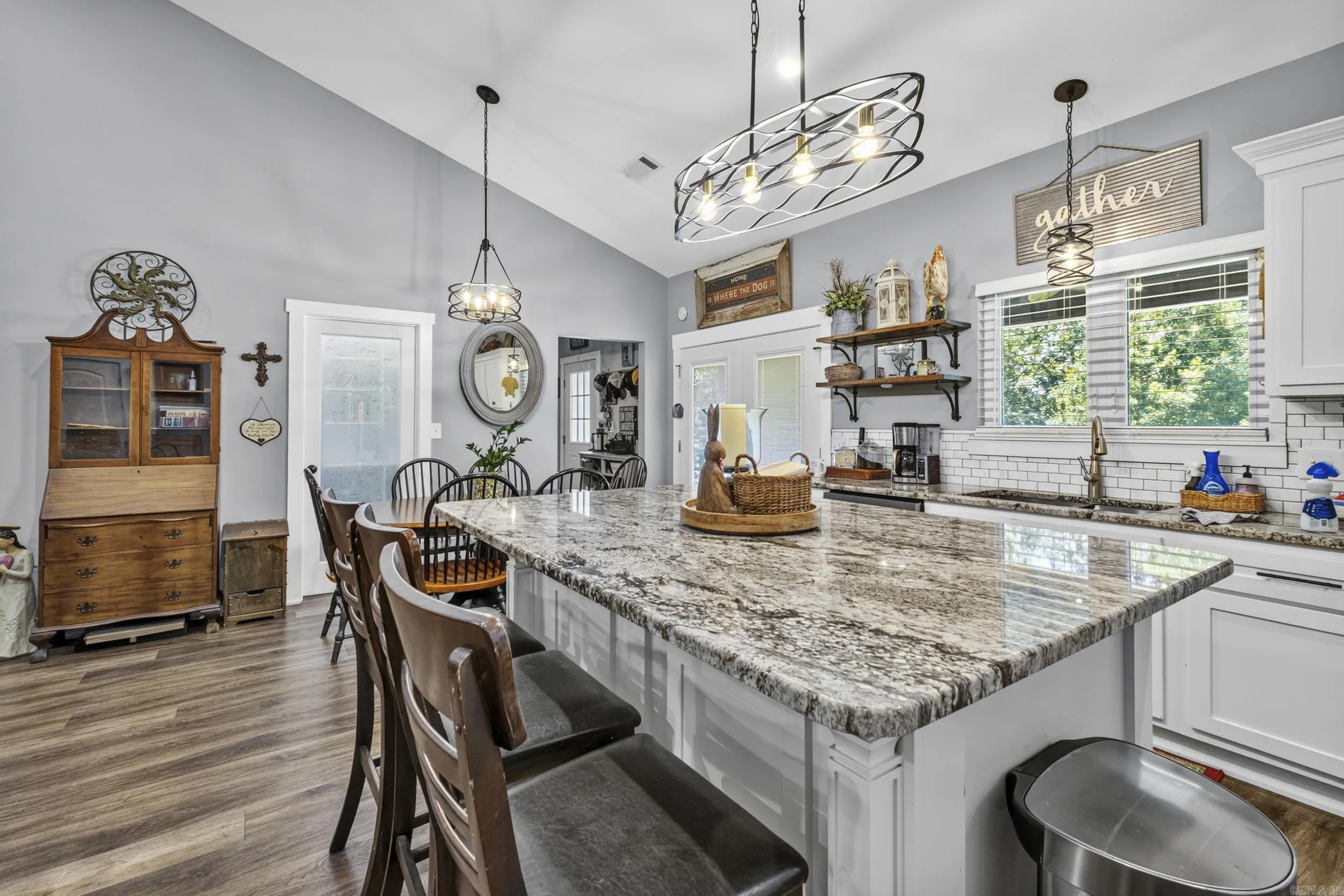 Property at 1325  W cleland road - Image 10