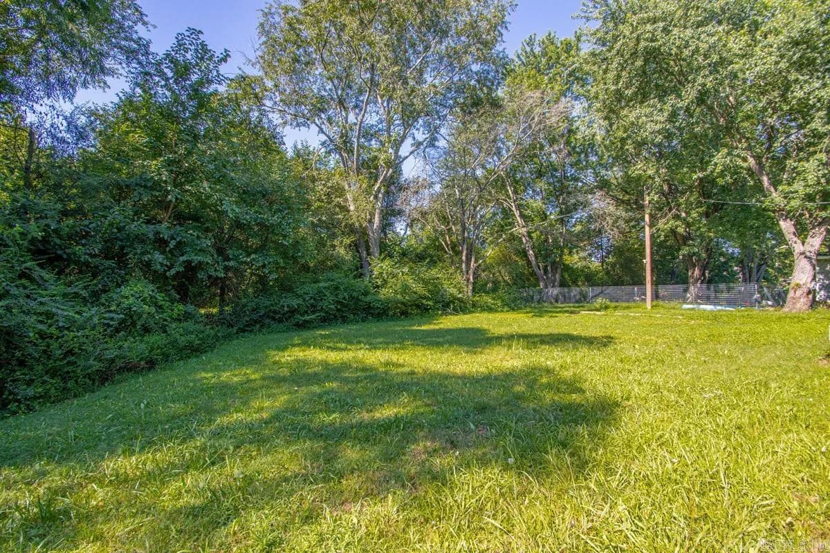 Property at 105  Statler lane - Image 5