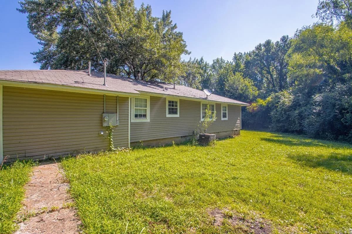 Property at 105  Statler lane - Image 8