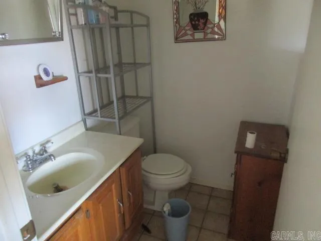 Property at 330  Clements - Image 15