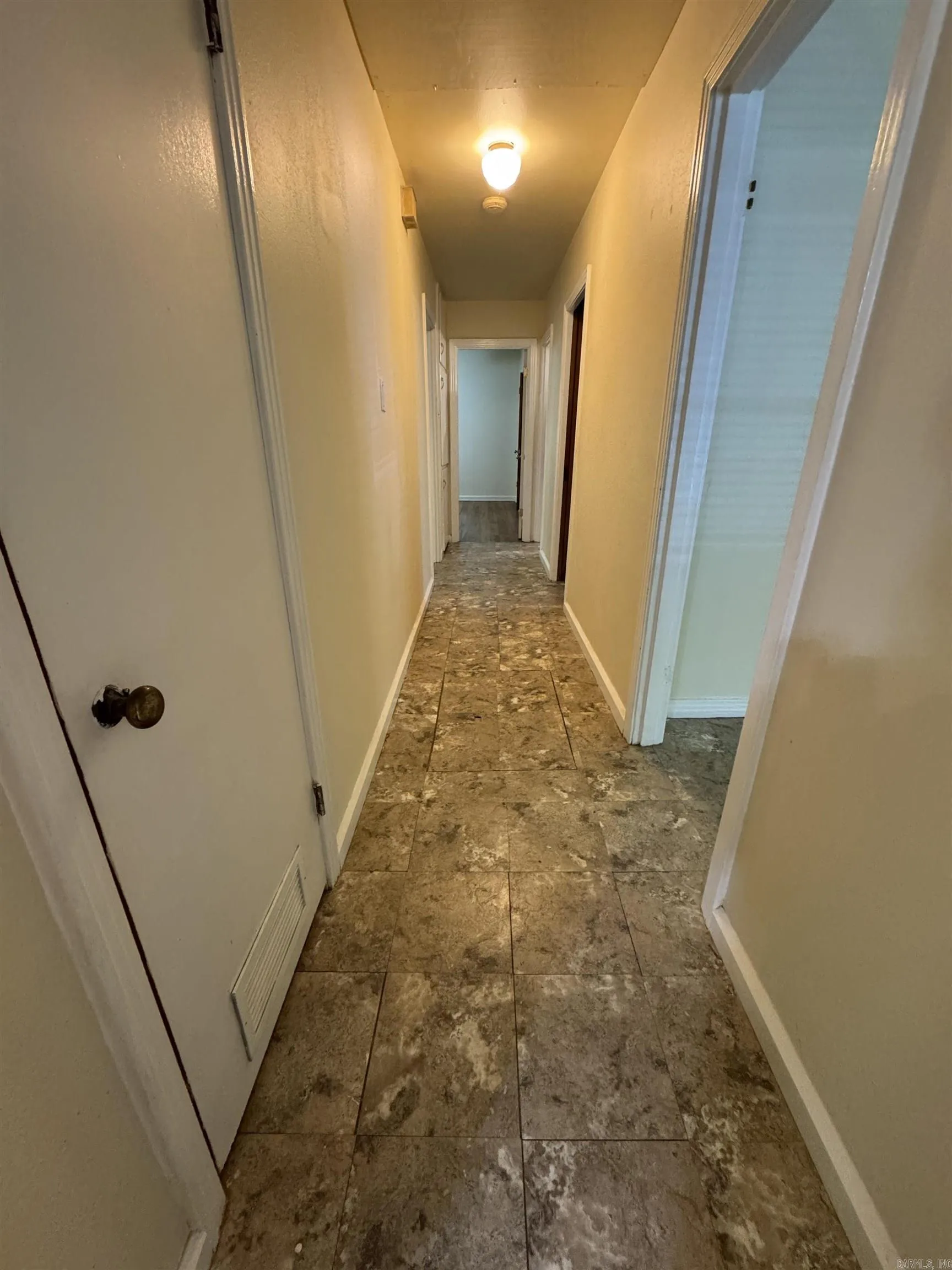Property at 1648  Davis st - Image 10