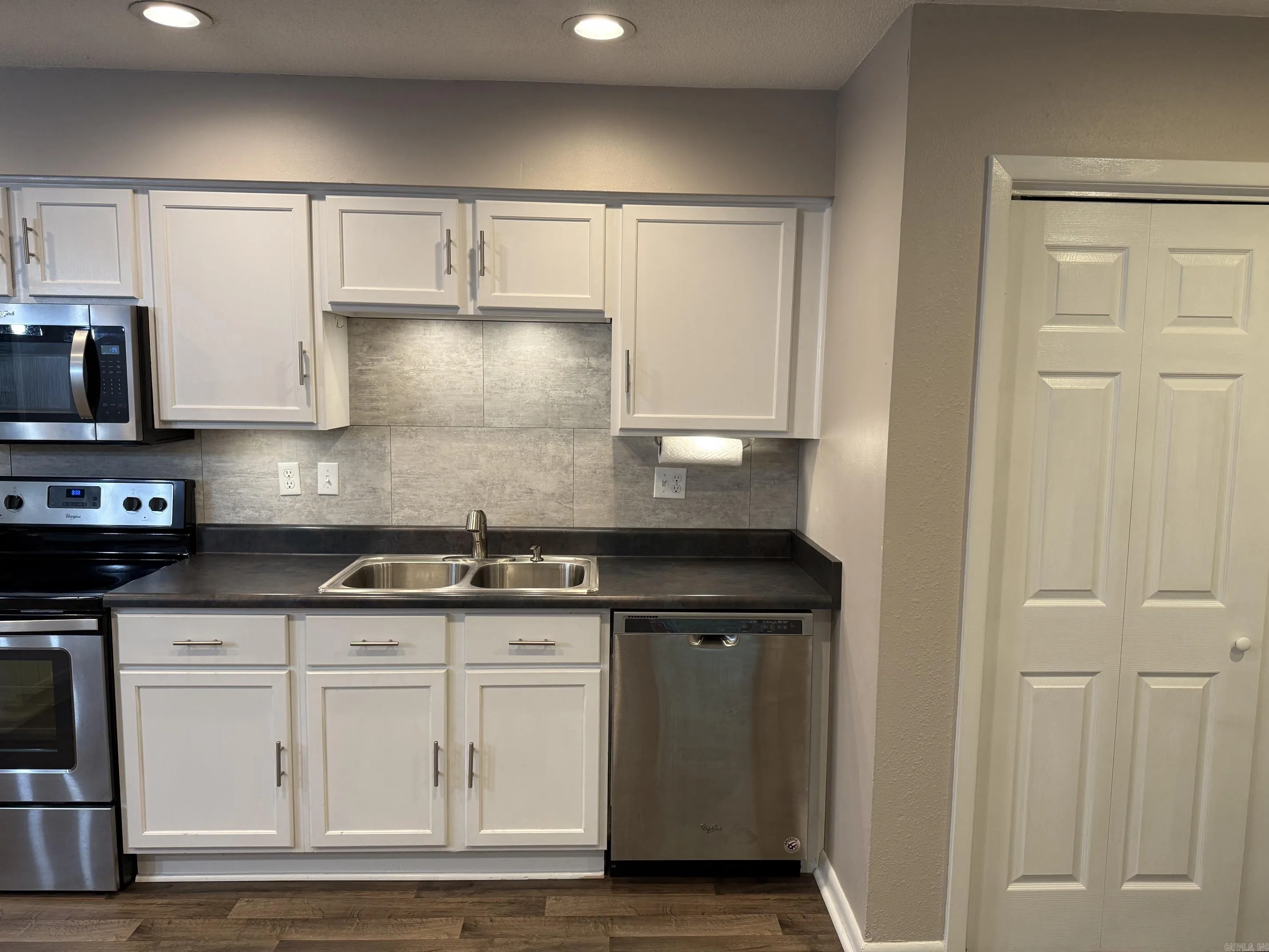 Property at 5 N Lakeshore trace - Image 12