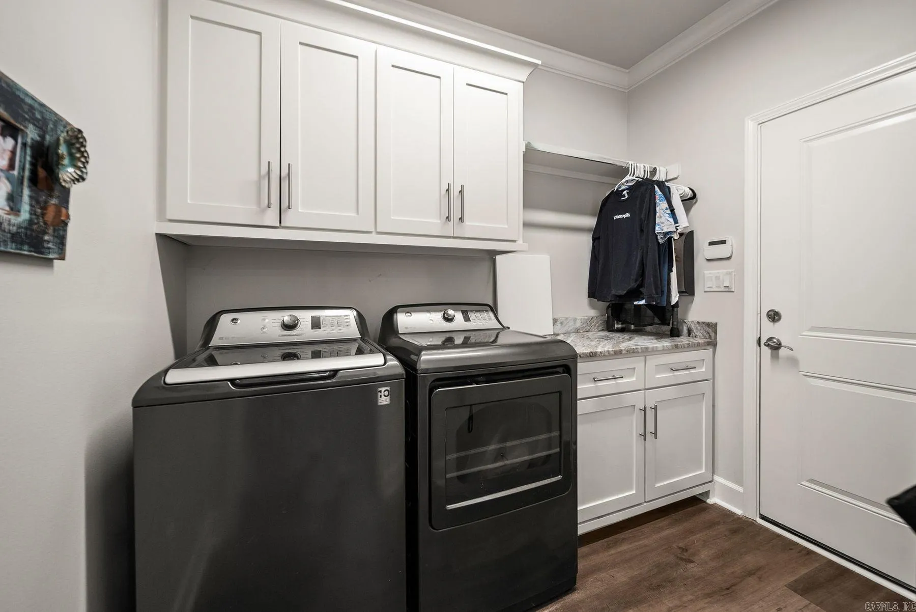 Property at 25  Piper - Image 39