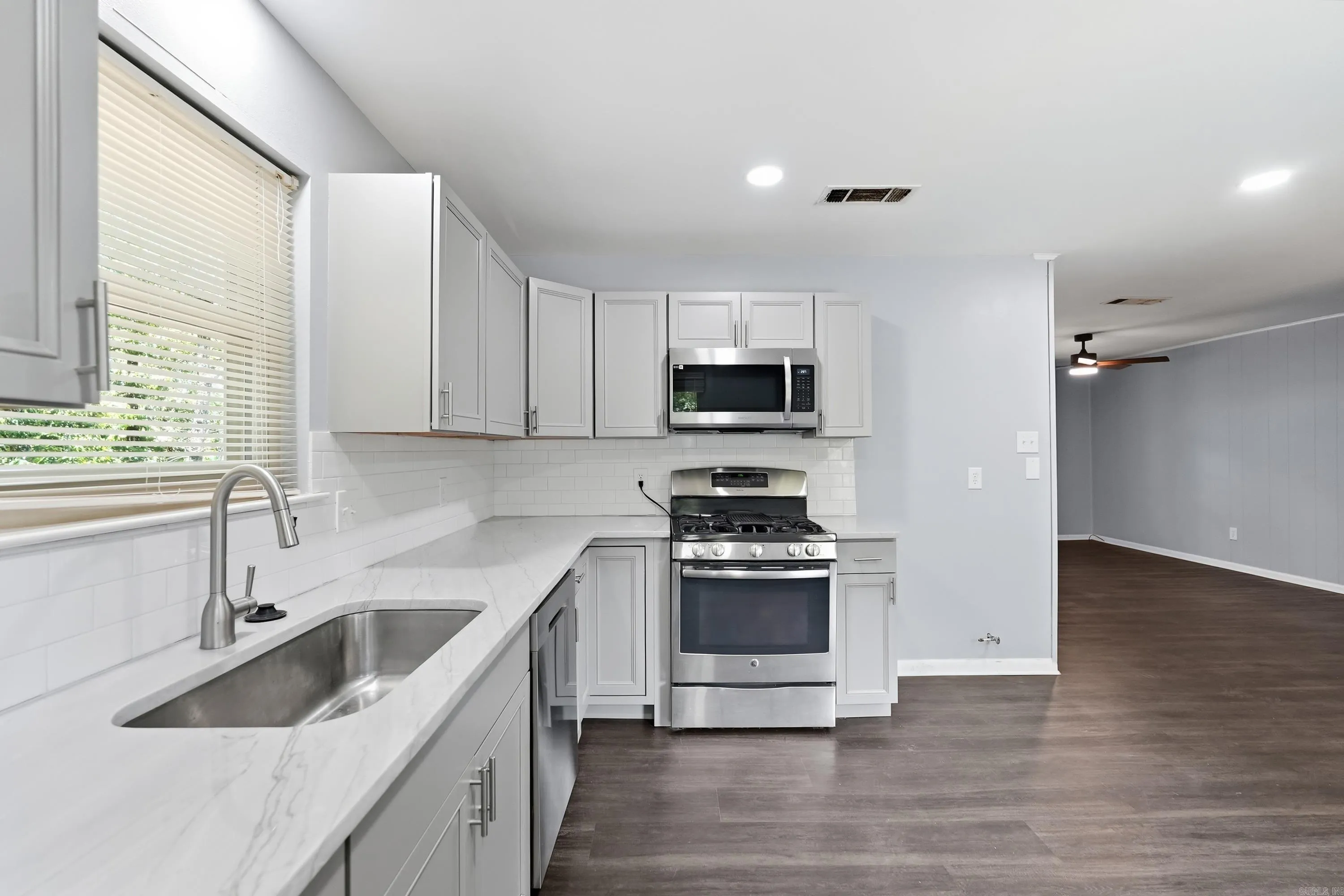 Property at 28  Johnny ln - Image 22