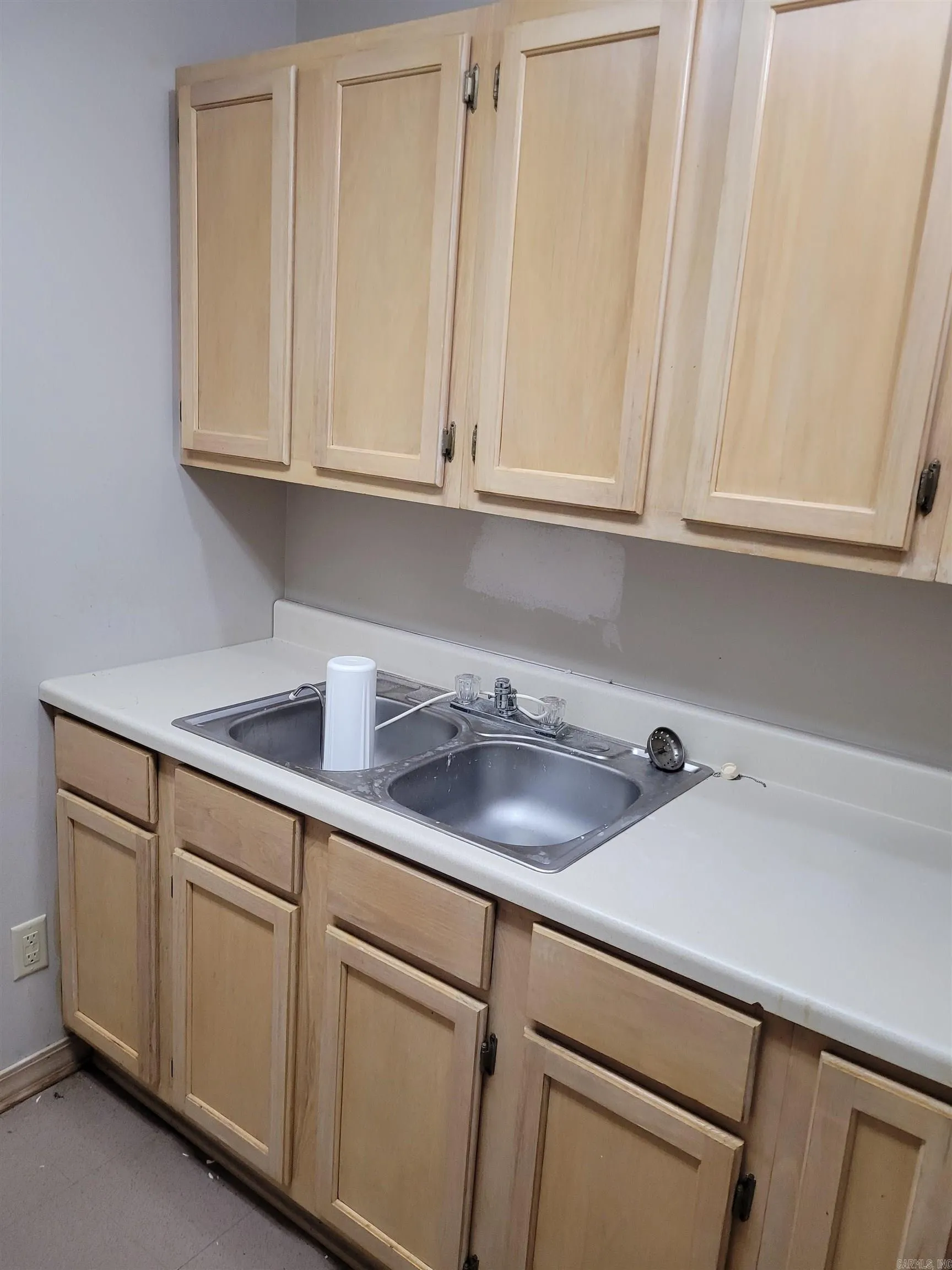 Property at 814  Mt. holly - Image 12