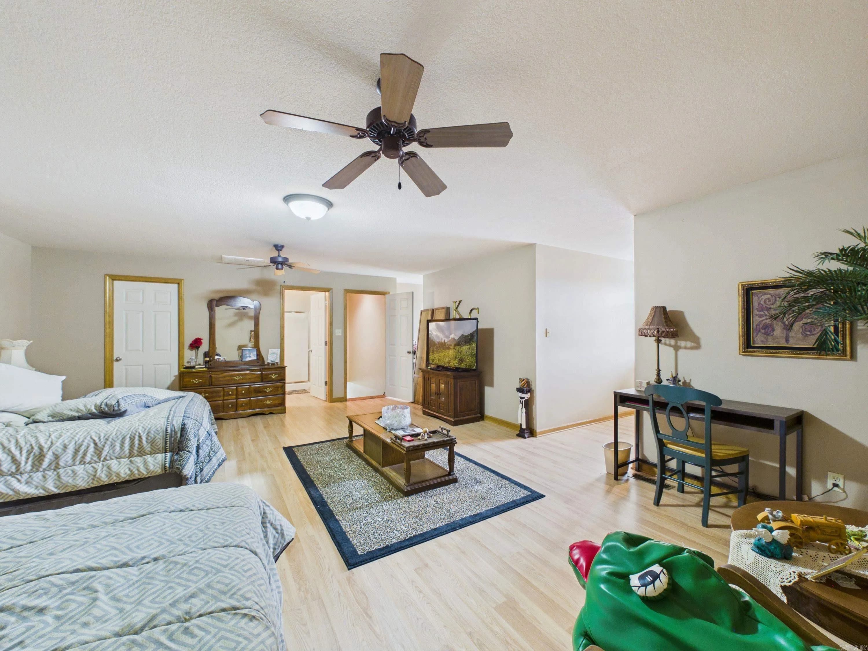 Property at 789  Jackson 1240 - Image 27