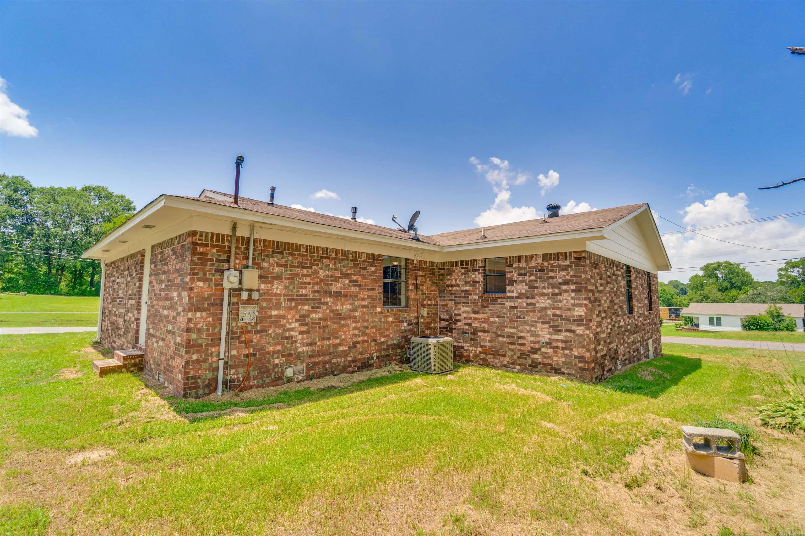 Property at 205  Vine st - Image 21