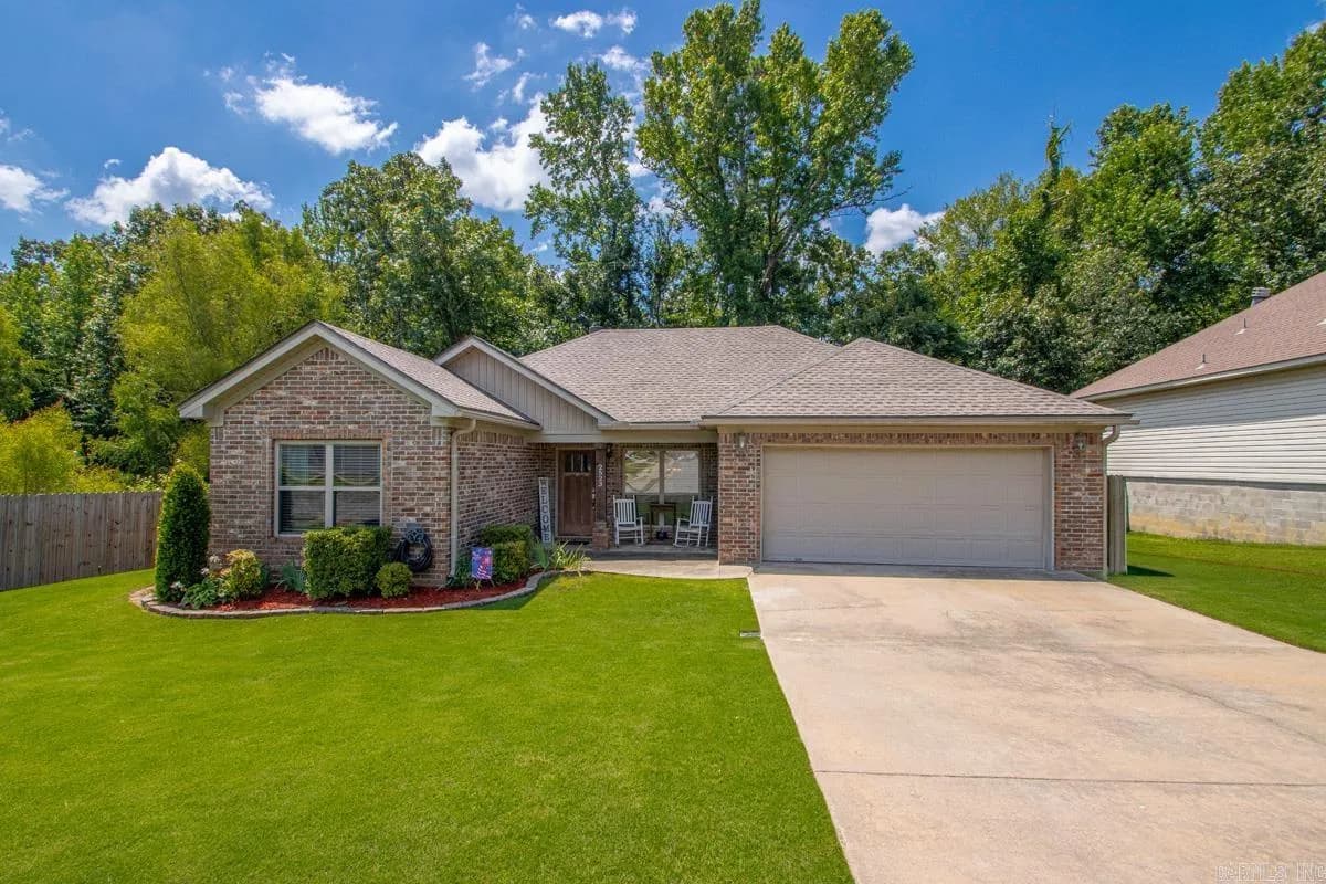 Property at 2523  Springhill village - Image 2