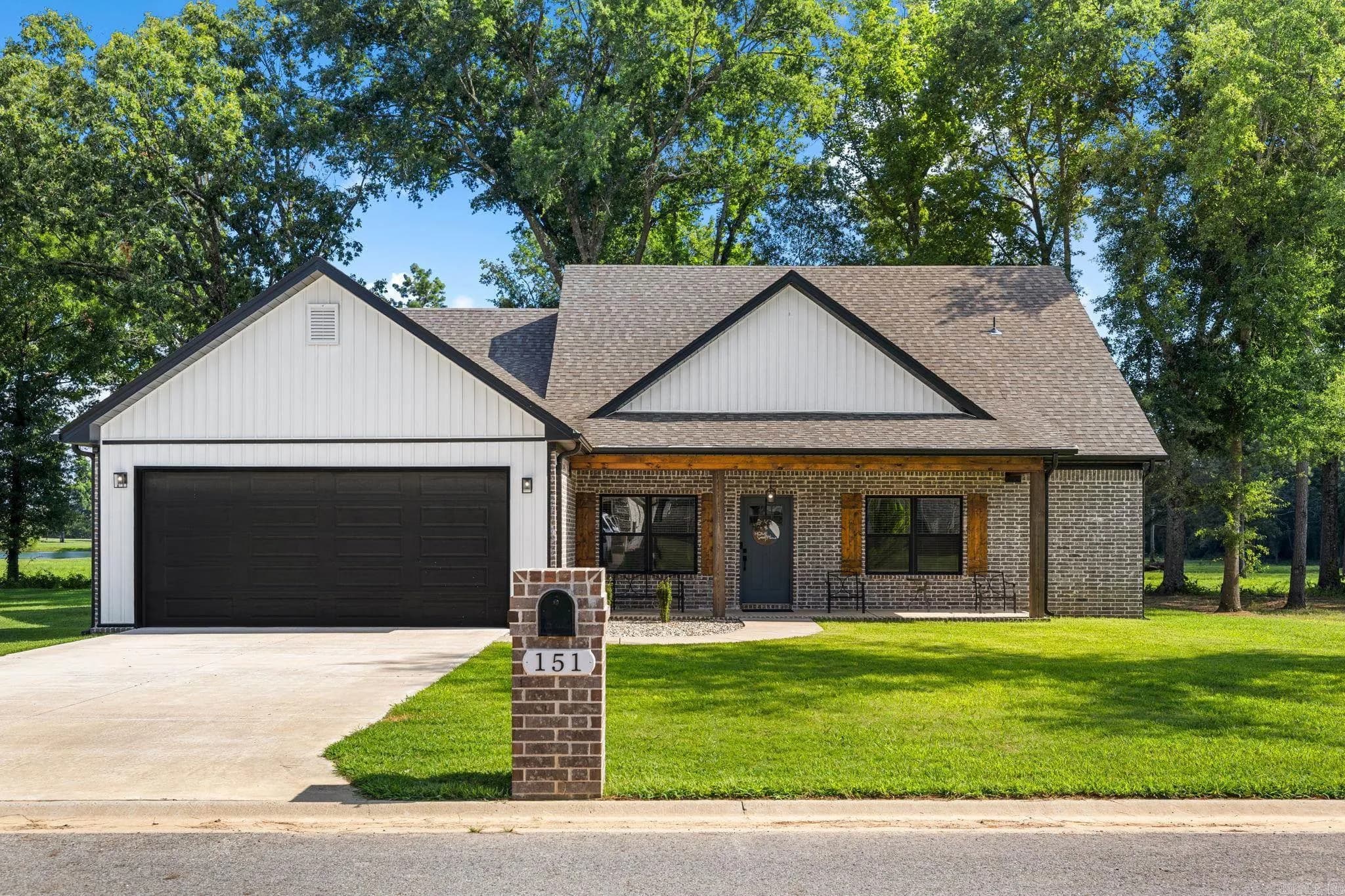 Property at 151  Hayden - Image 40