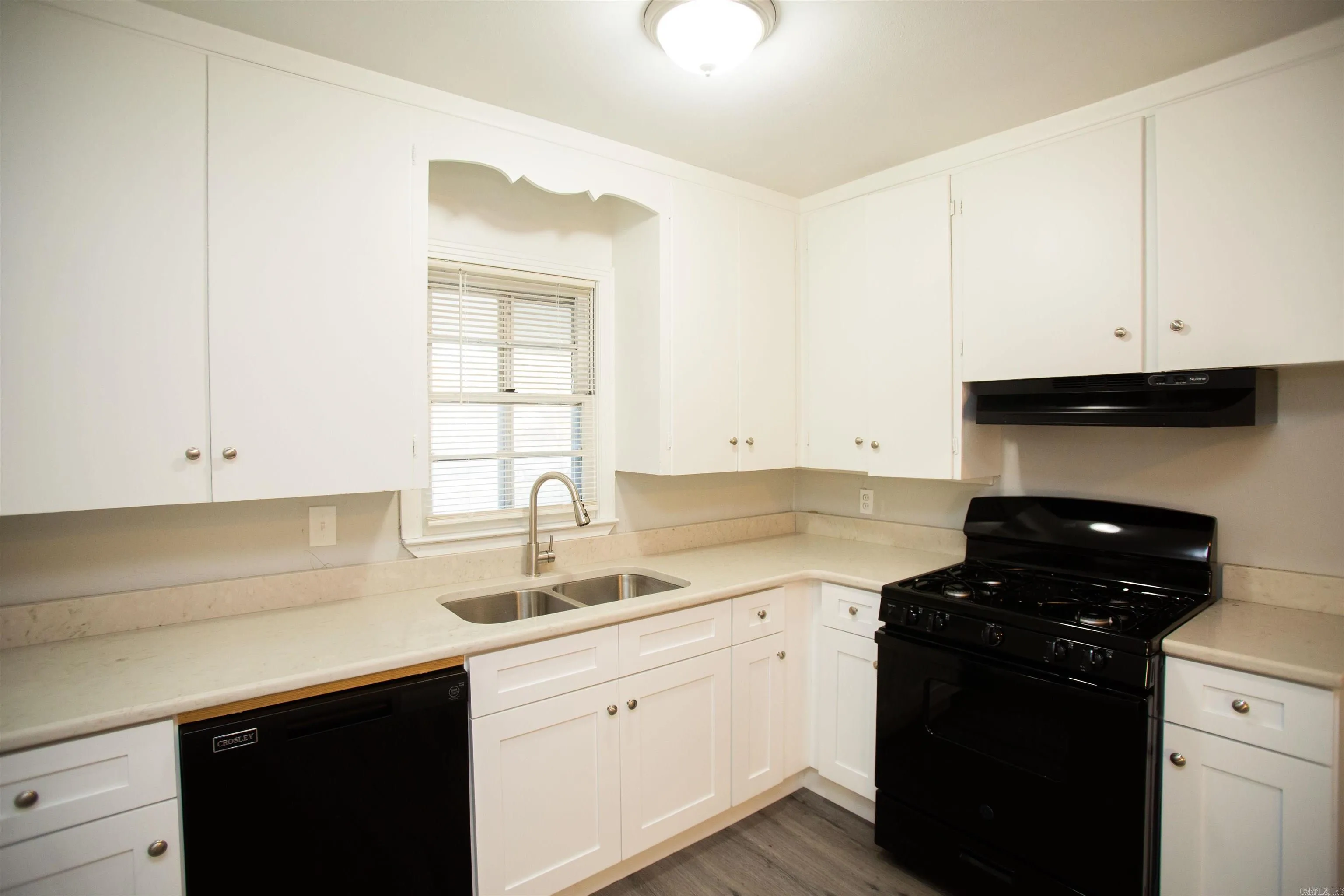 Property at 4800  Alpha - Image 9