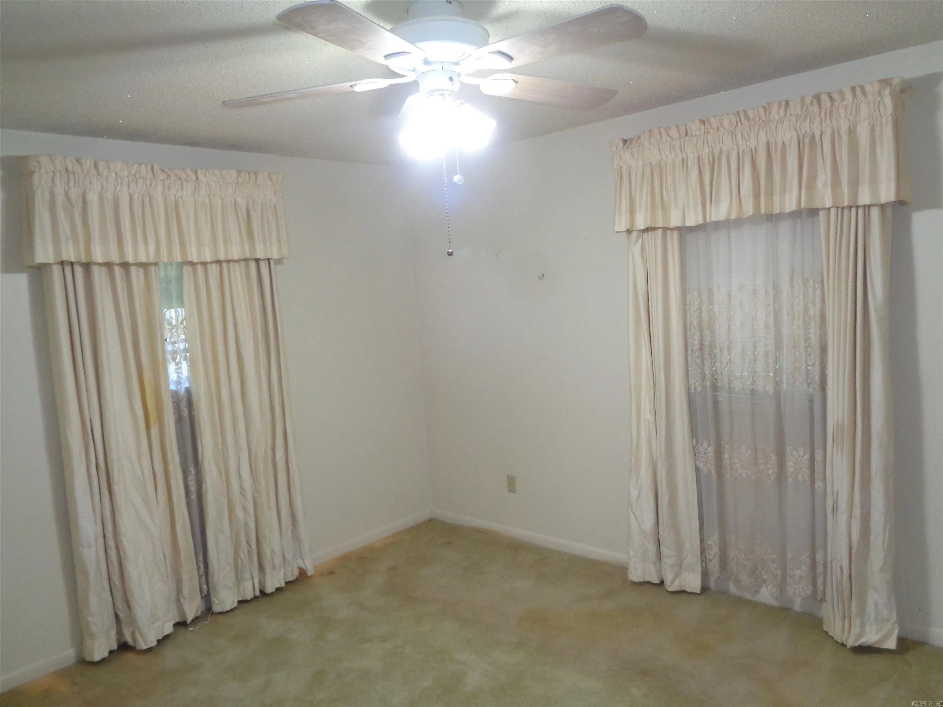 Property at 3015  Battery - Image 15