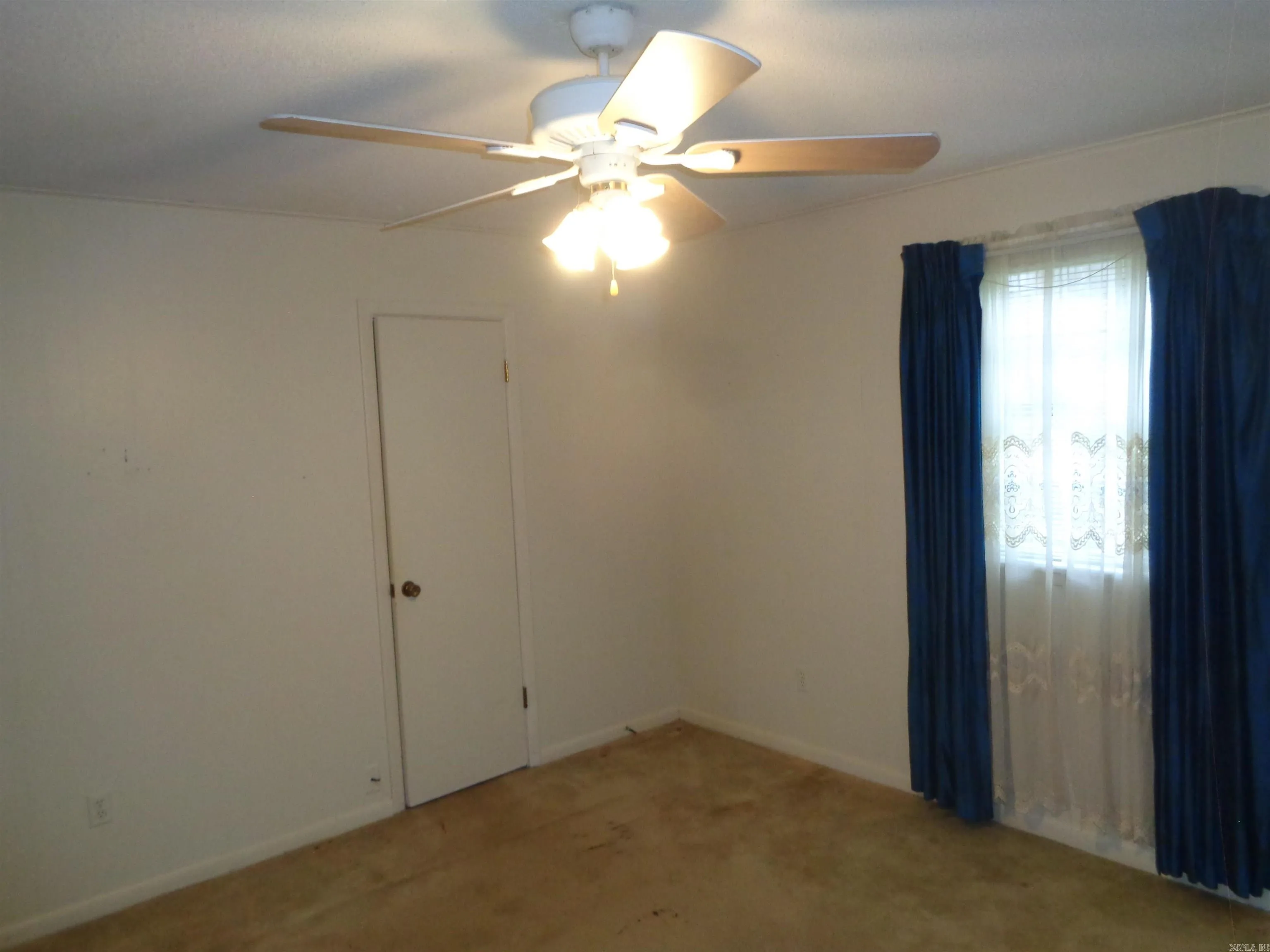 Property at 3015  Battery - Image 17