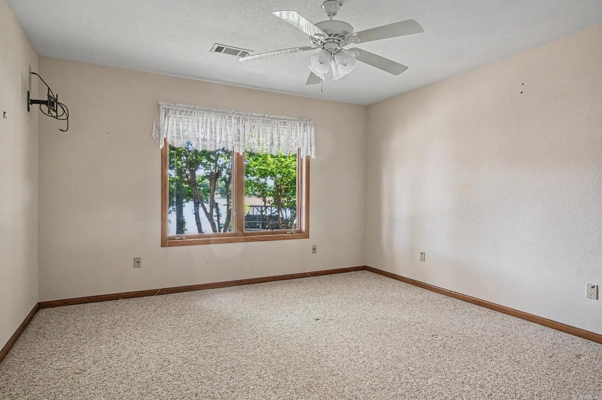 Property at 71  Tiburon - Image 32