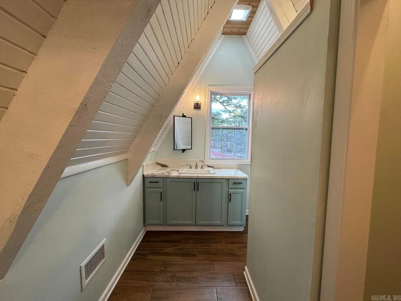 Property at 68  Park - Image 34