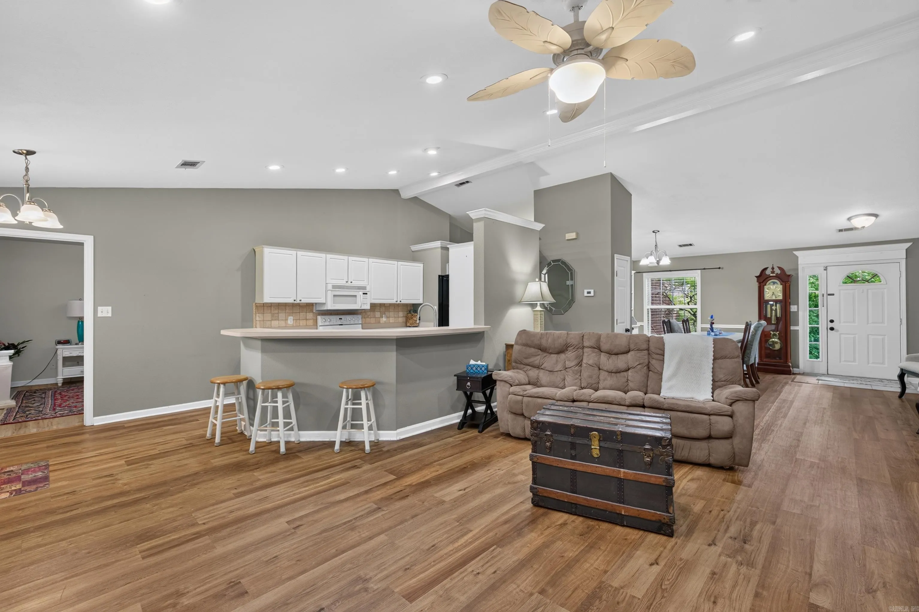 Property at 111  Ridge - Image 11