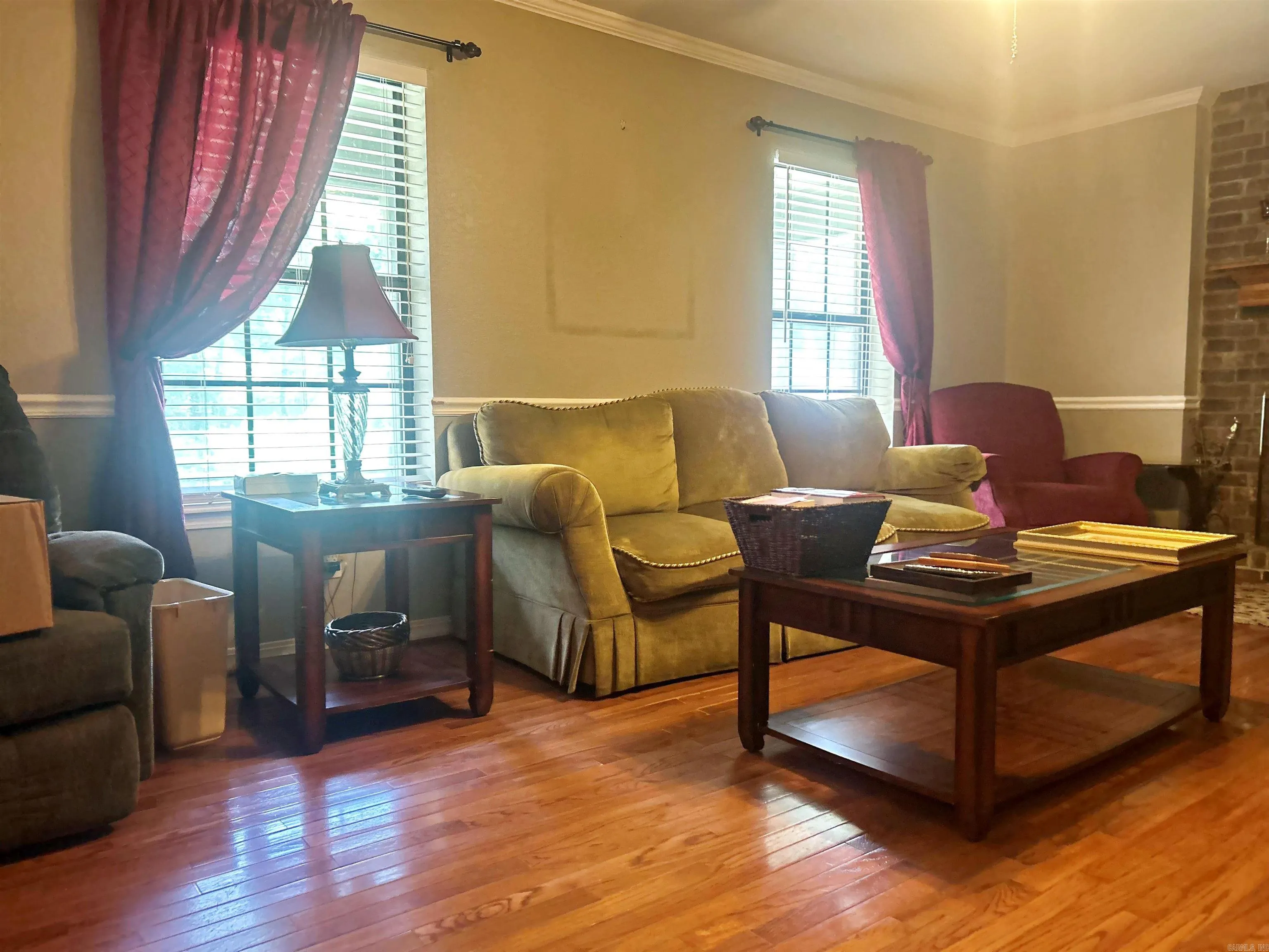 Property at 10  Edgewood - Image 17