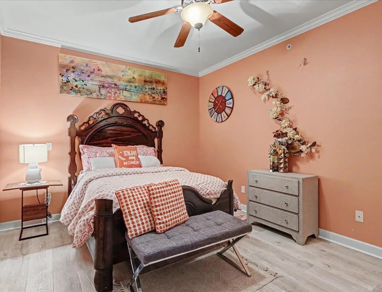 Property at 640  Arkridge  Unit D-2, D-2 - Image 17