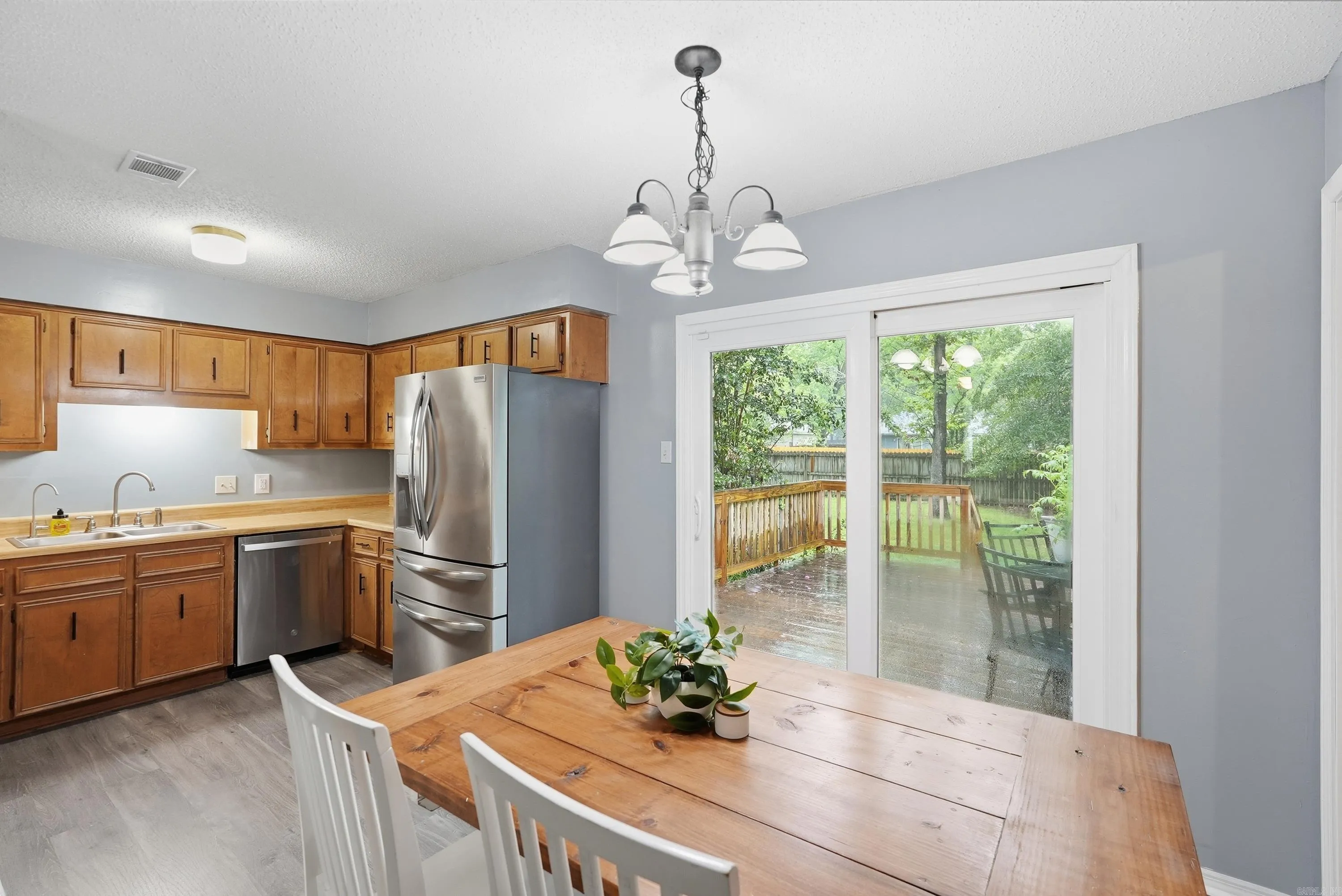 Property at 8  Oak forest - Image 17