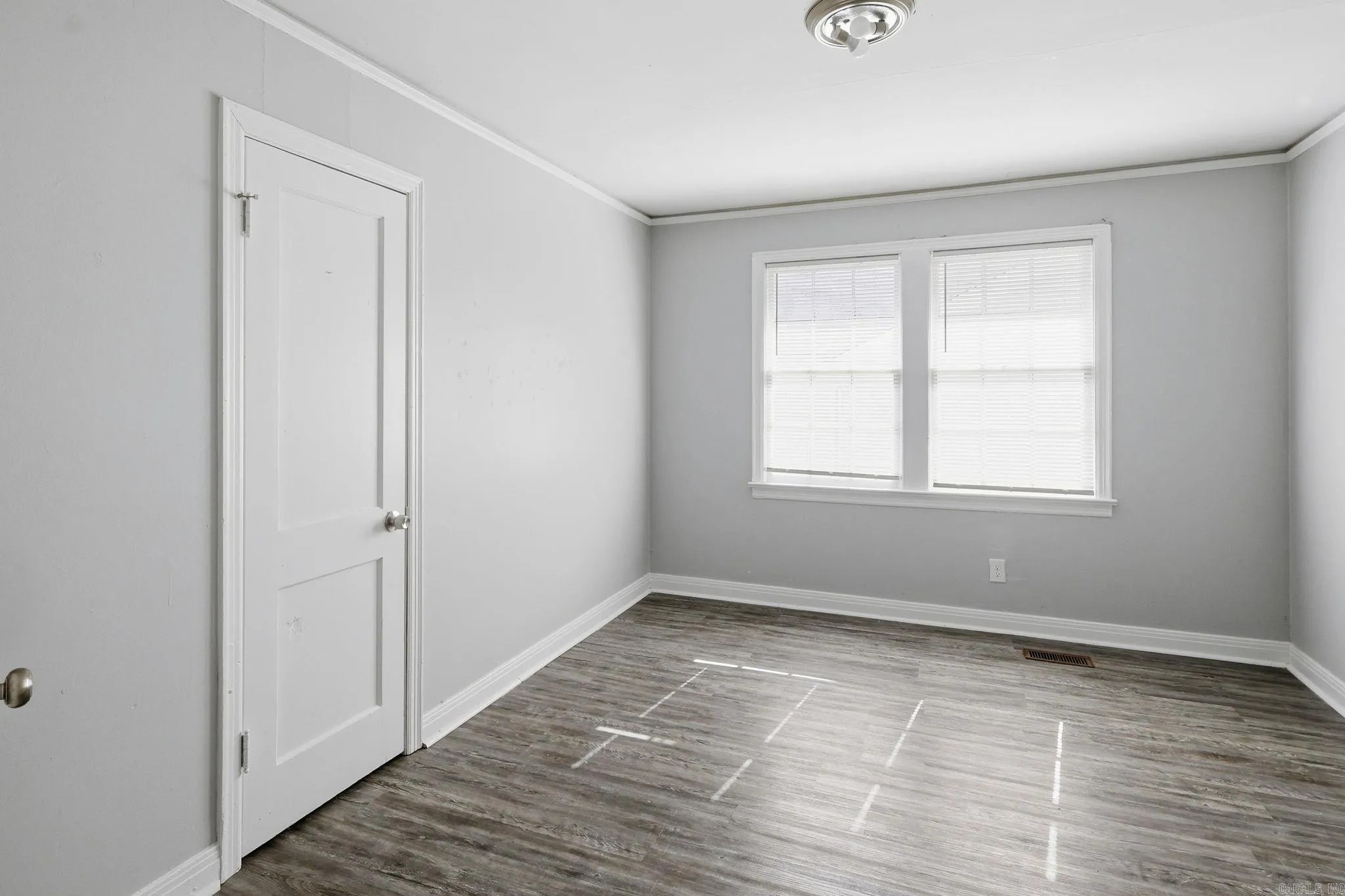 Property at 1814  Moss - Image 3