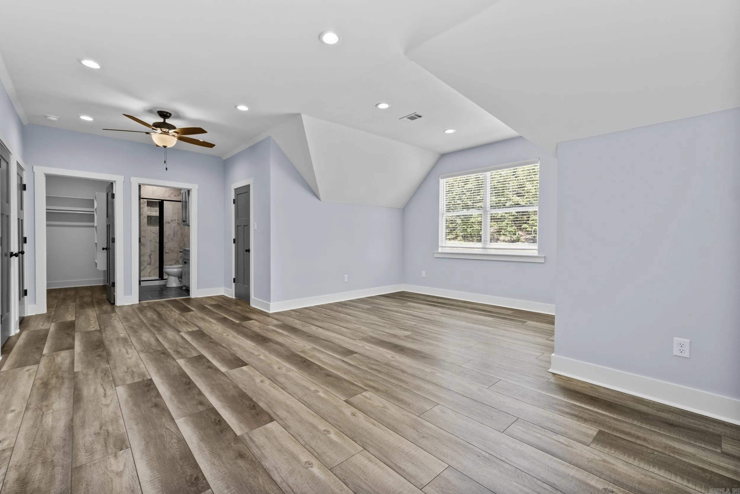 Property at 35  Helen circle - Image 35
