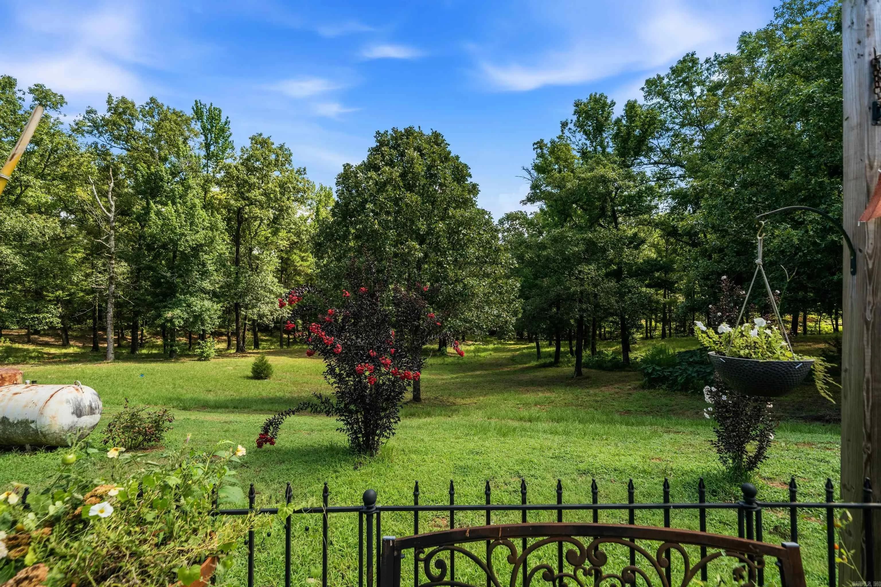 Property at 1022  Old military - Image 38