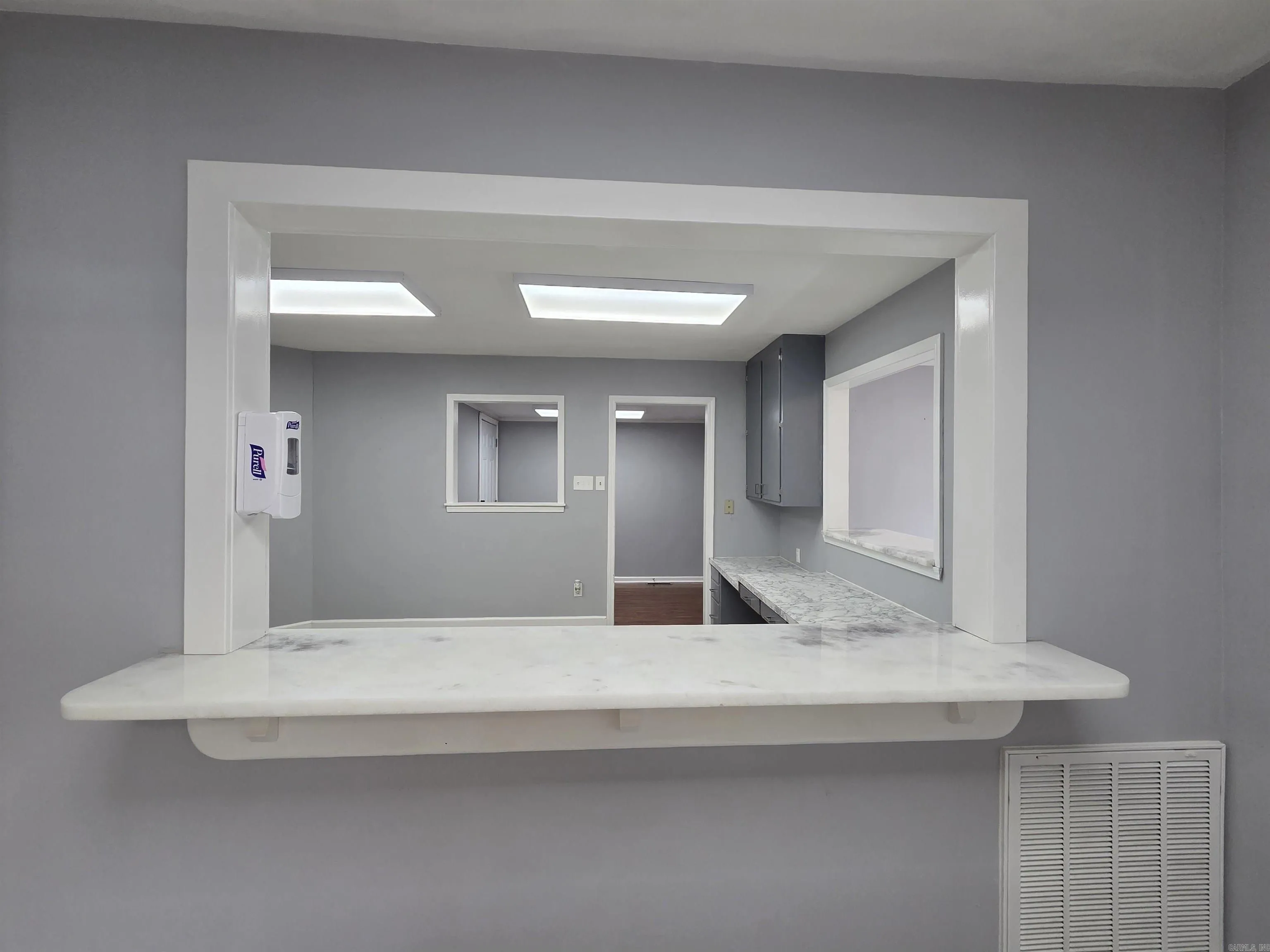Property at 3006 E Kiehl - Image 6