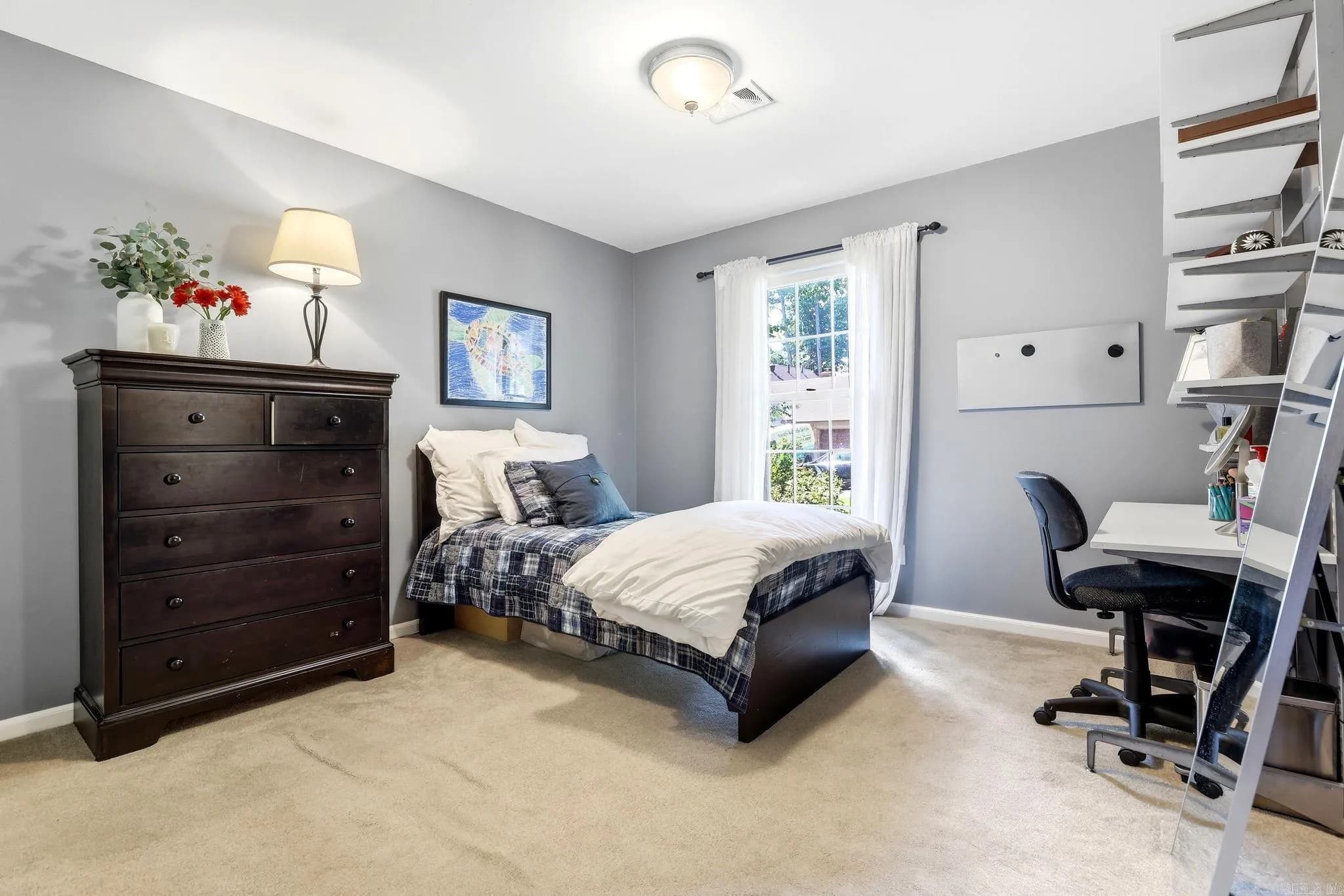 Property at 30  Foxhunt - Image 33