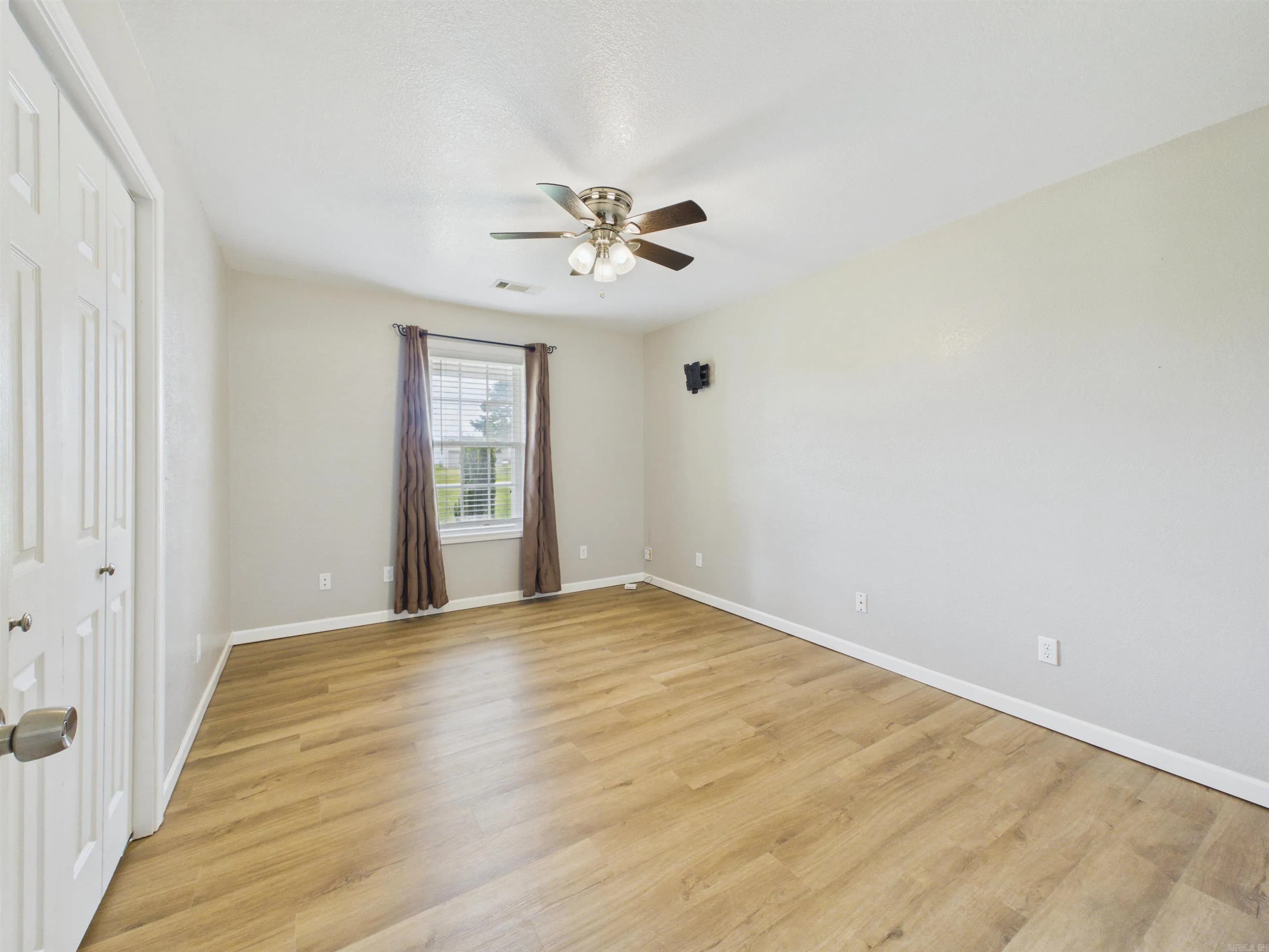 Property at 3  Jace - Image 23