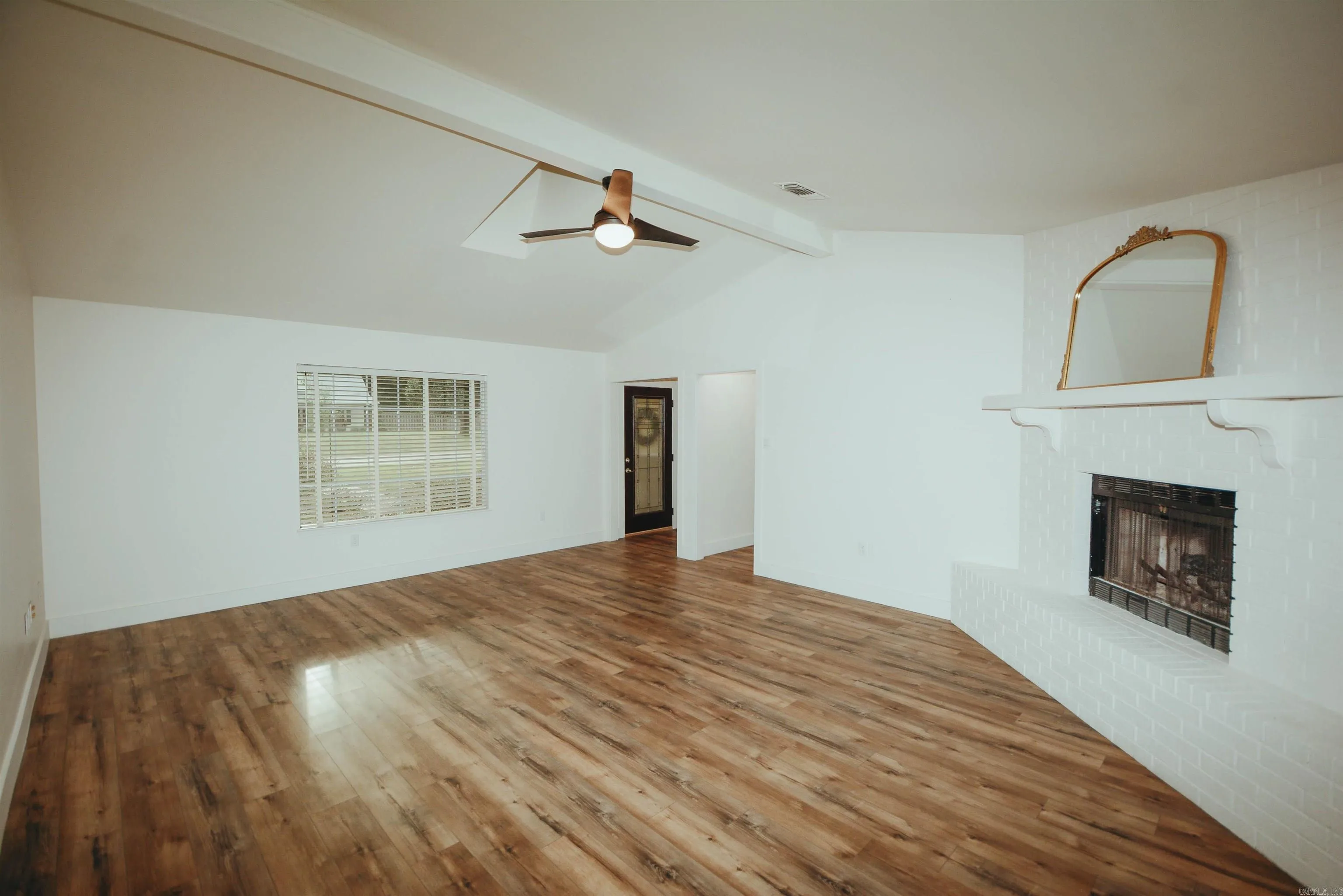 Property at 14  Trafalgar - Image 2