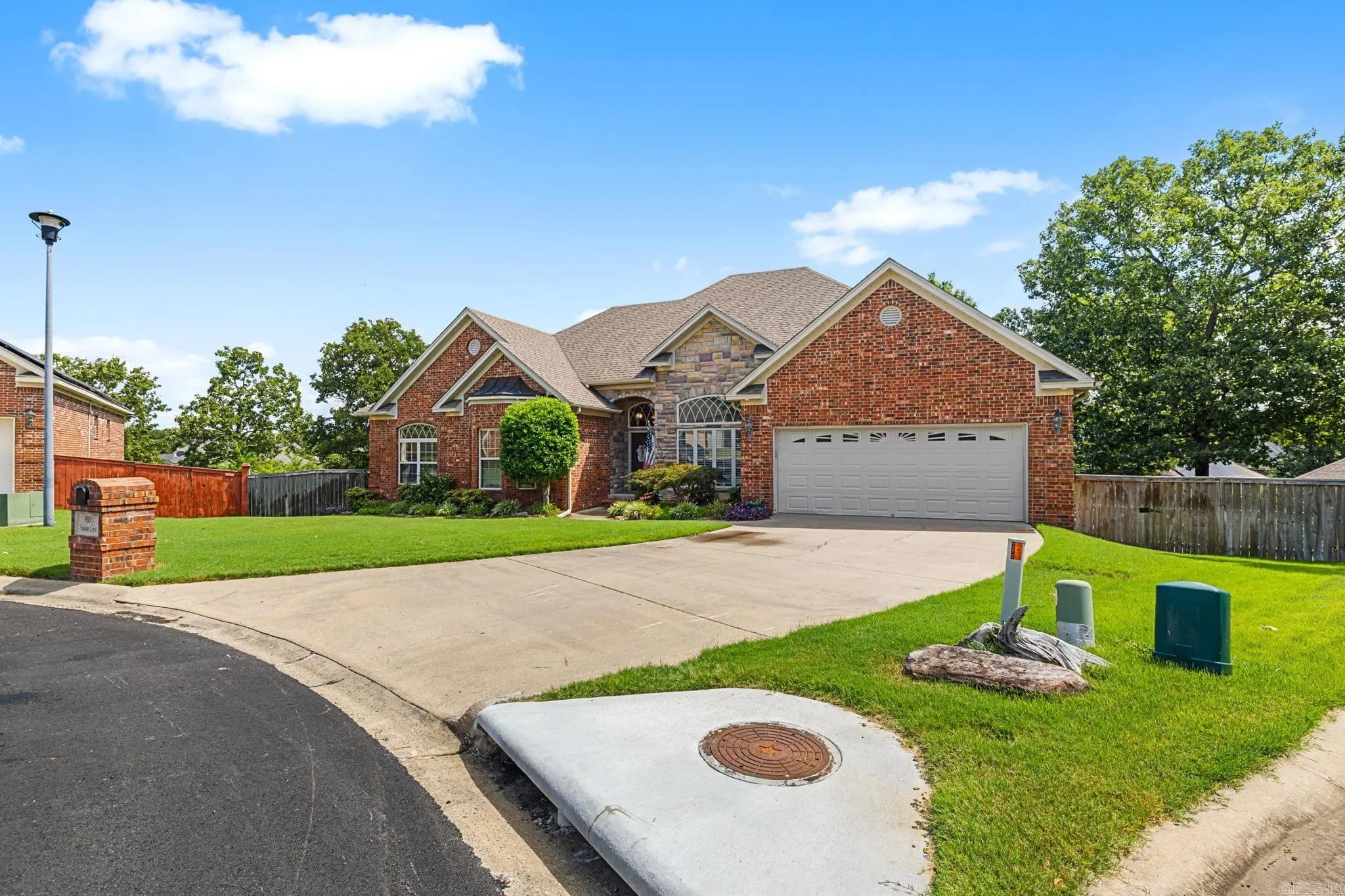 Property at 9300  Seasons cv - Image 3