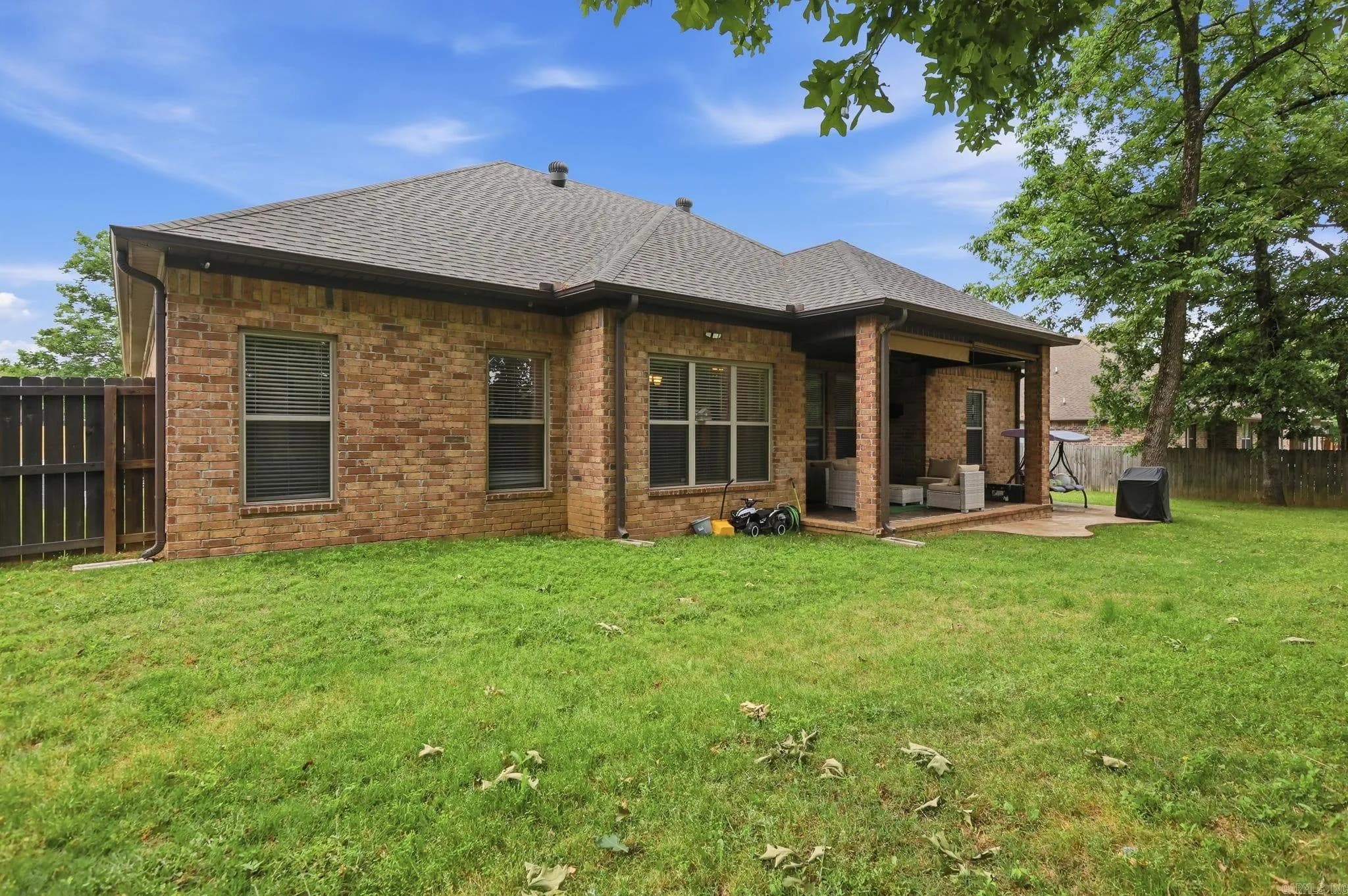 Property at 204  Forest oak - Image 42