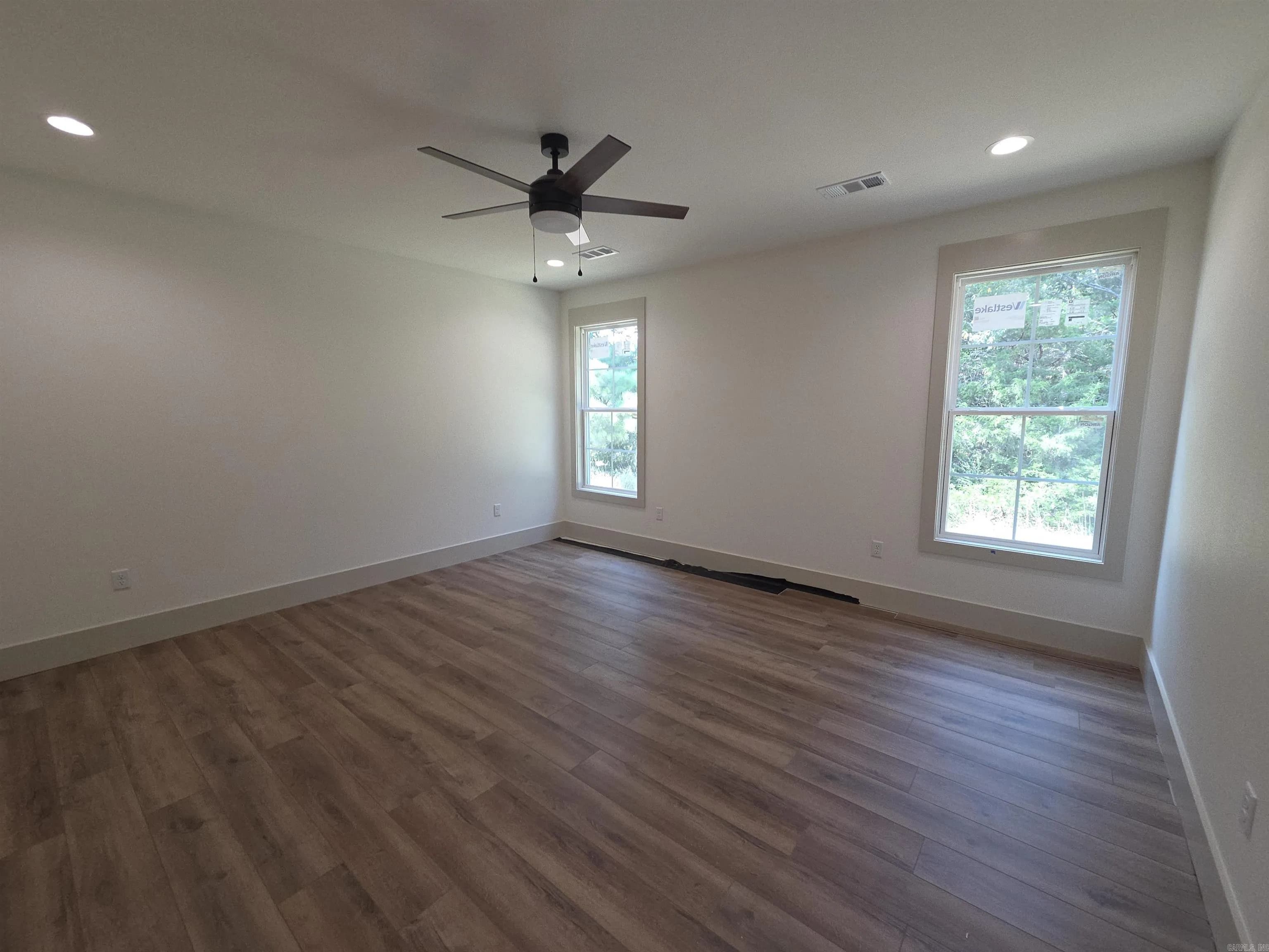 Property at 1800  Seattle slew - Image 17