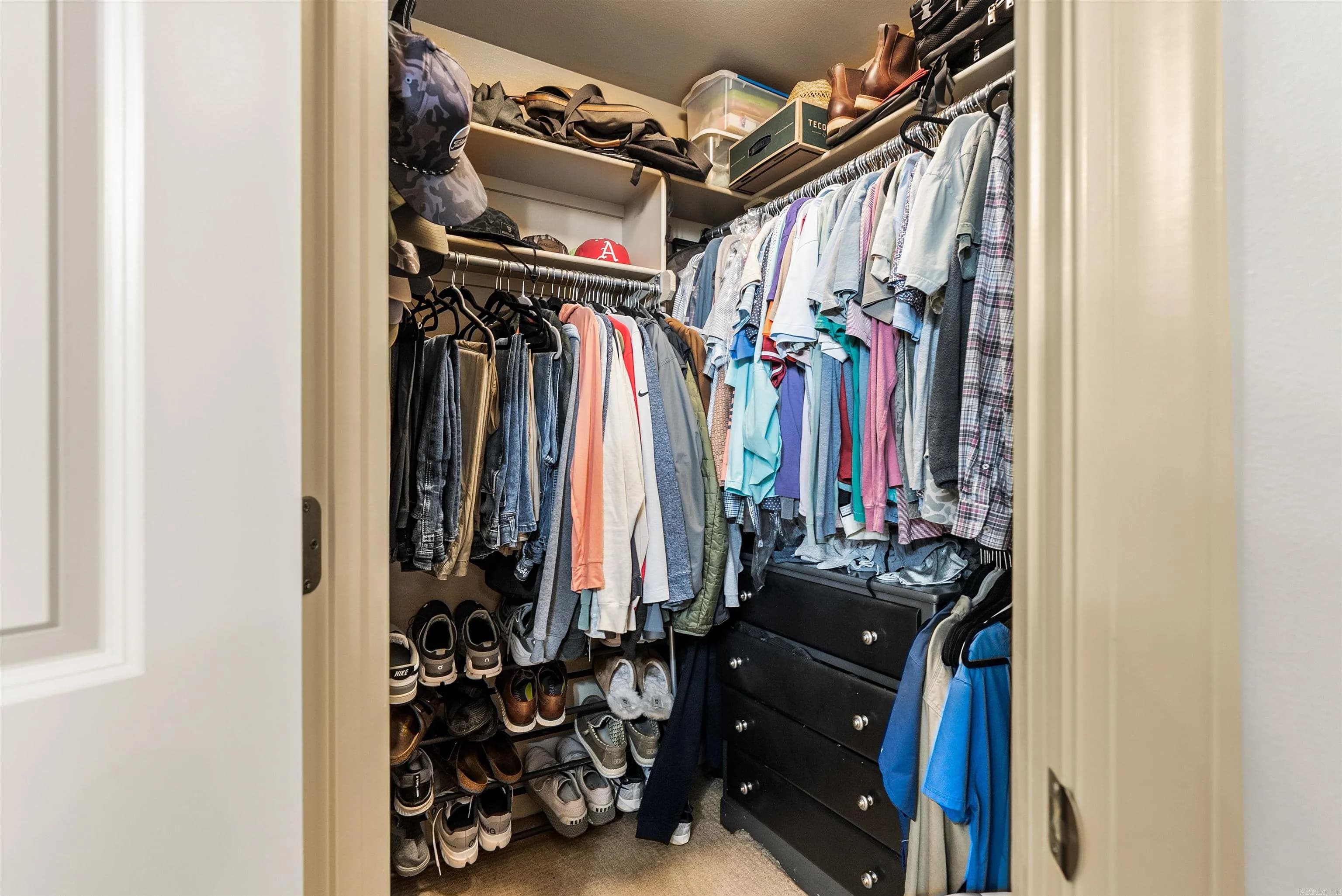 Property at 105  Chambery - Image 31