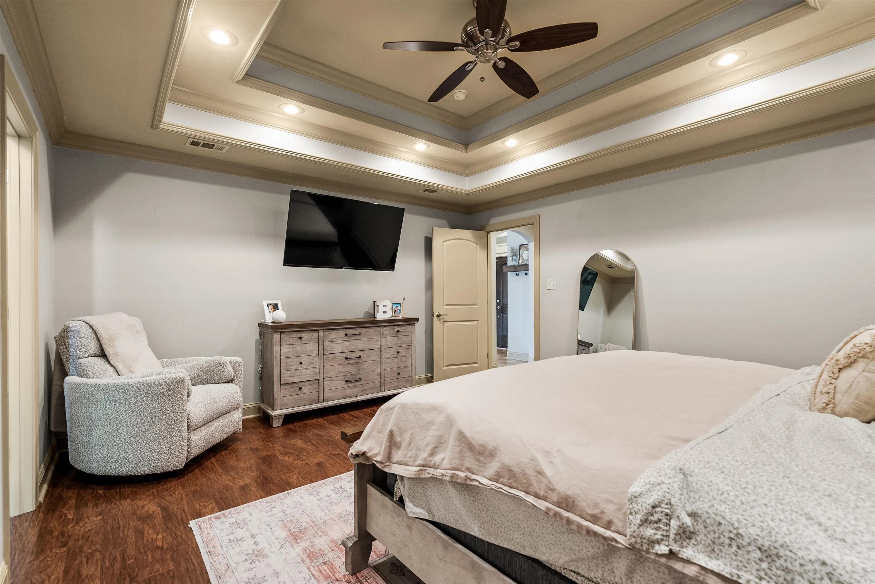 Property at 105  Chambery - Image 26