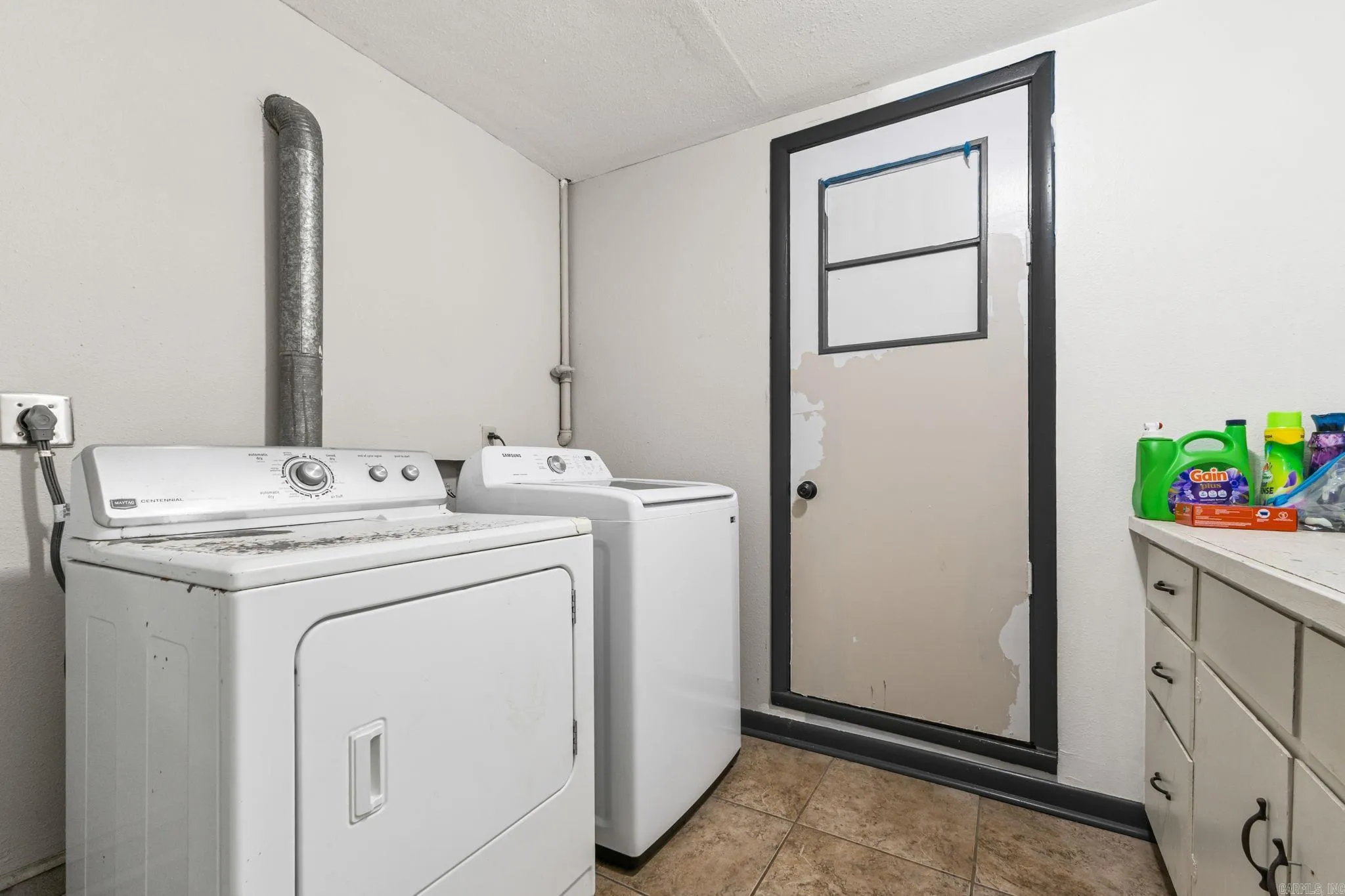 Property at 502 W Scenic - Image 40