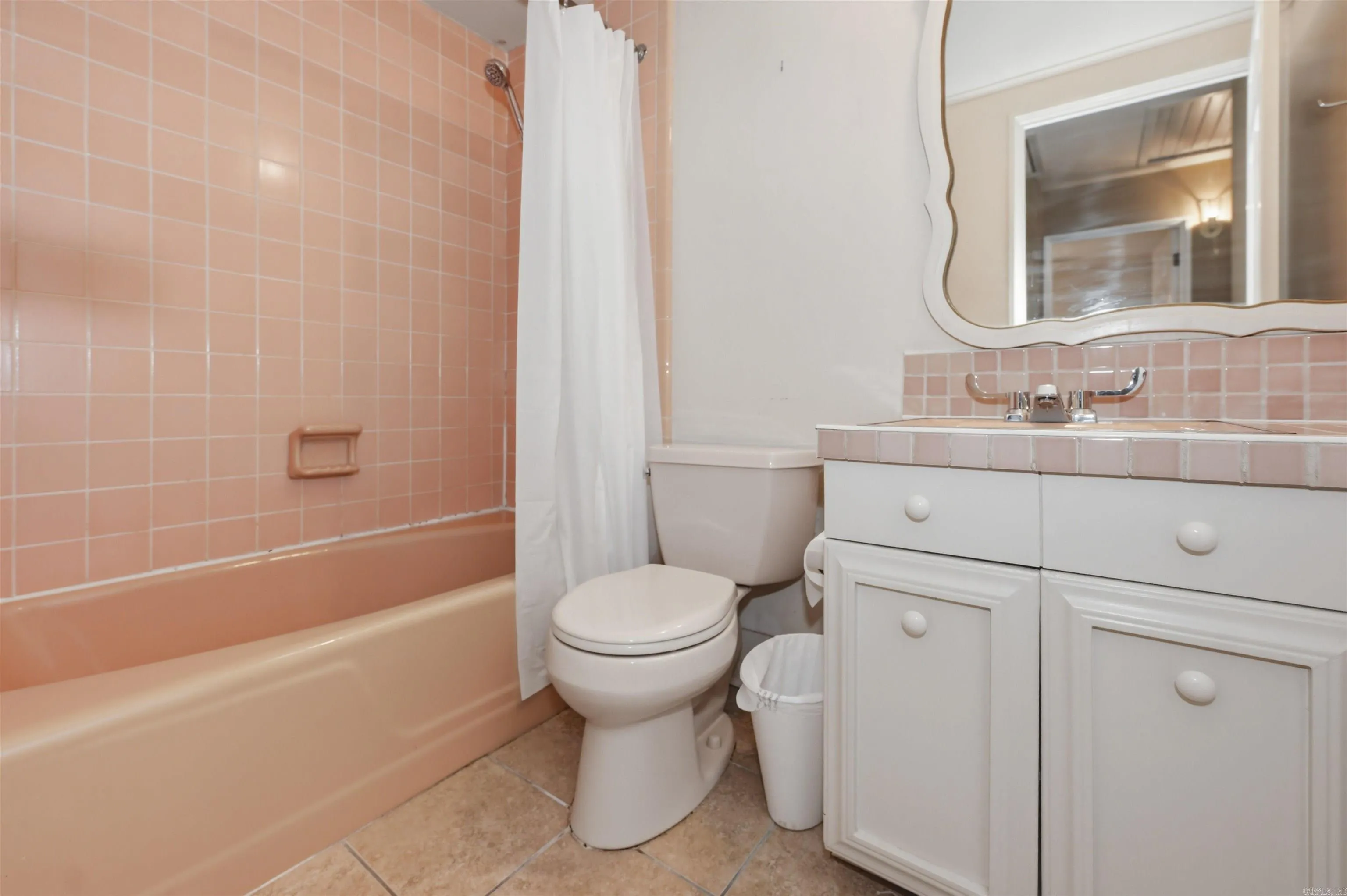 Property at 2107  Biscayne - Image 18