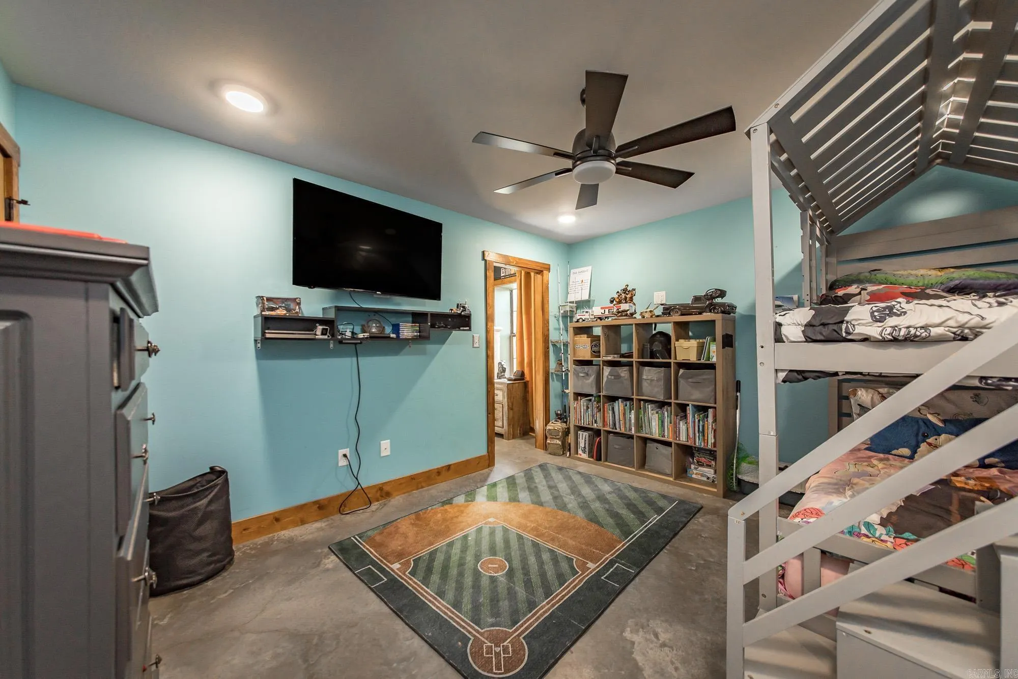 Property at 76  Valley h - Image 24