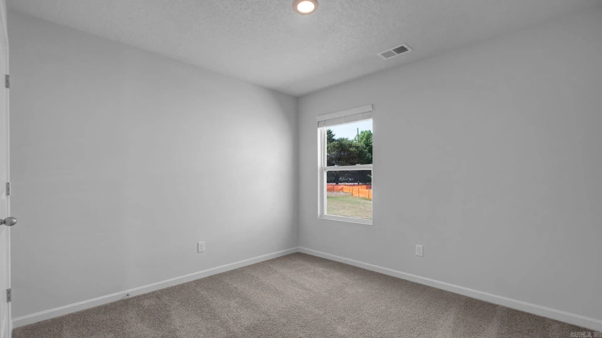 Property at 3400  Hawthorn - Image 29