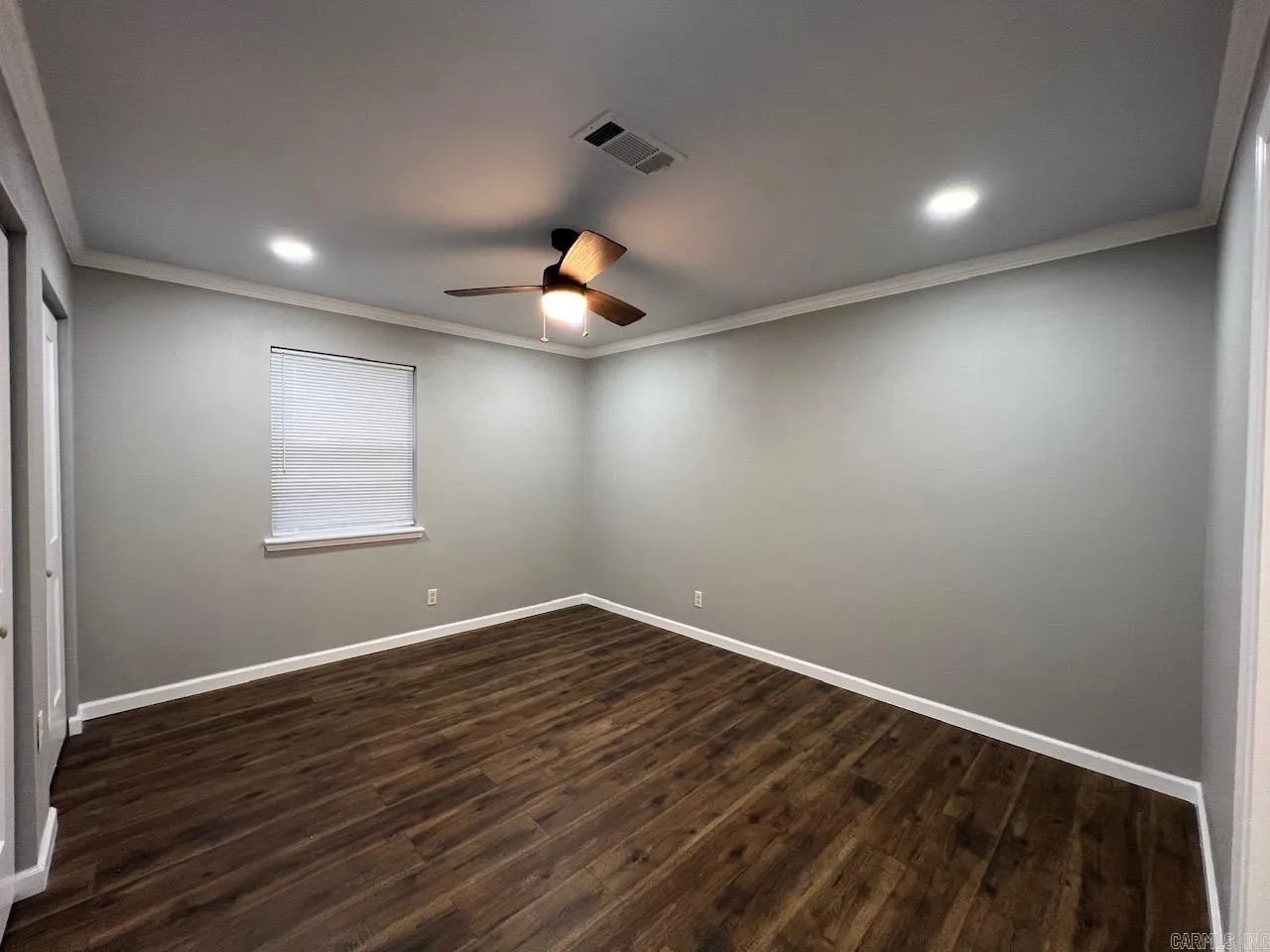 Property at 14  Marble - Image 18