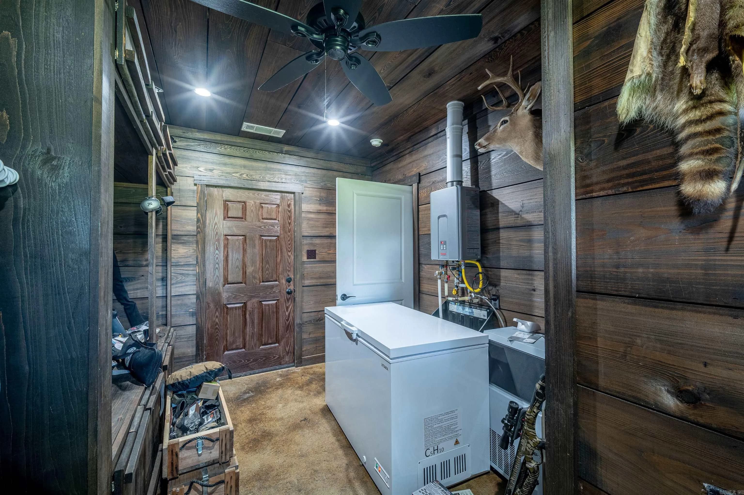 Property at 2886 N 83 - Image 46