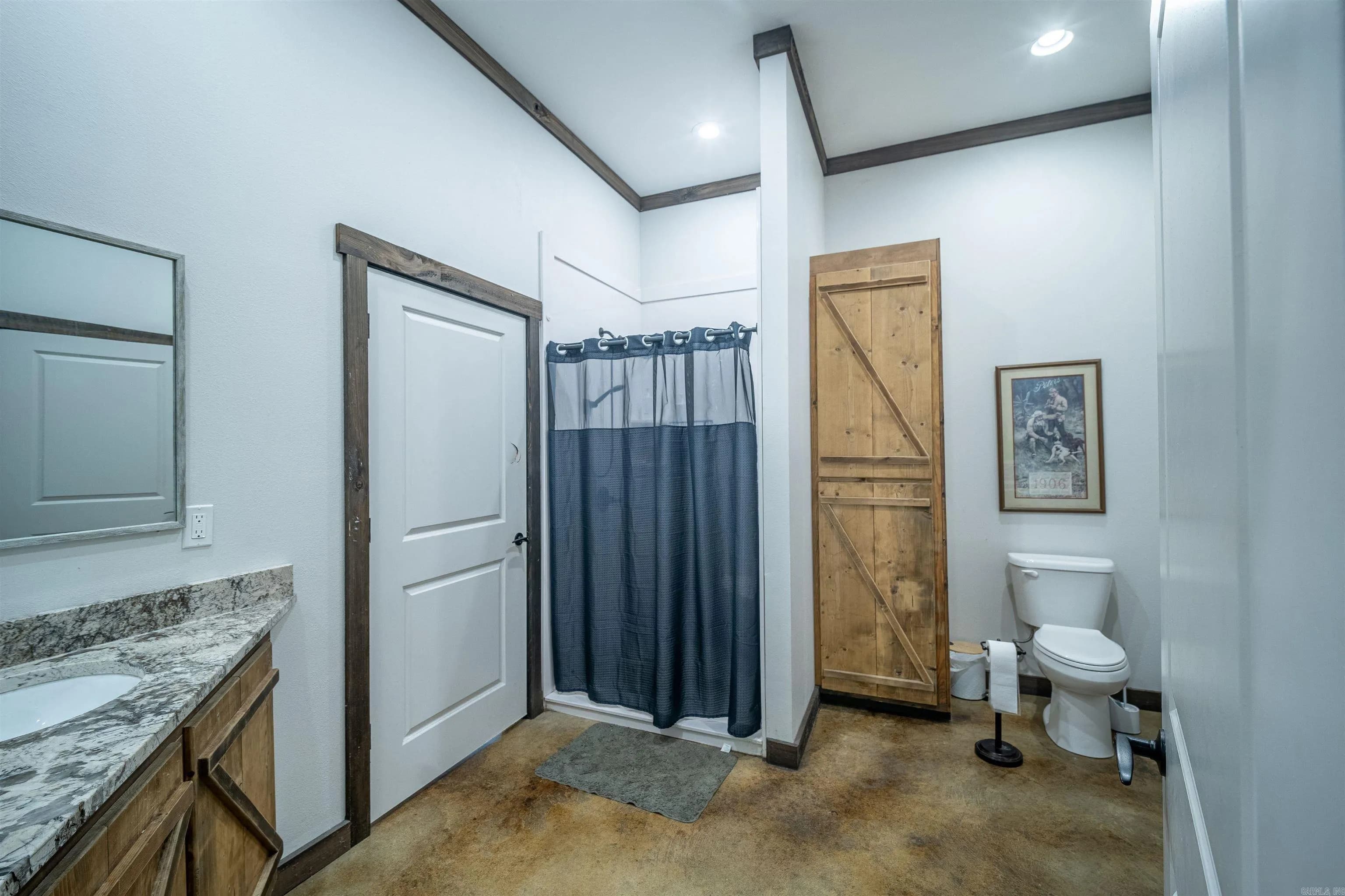 Property at 2886 N 83 - Image 41