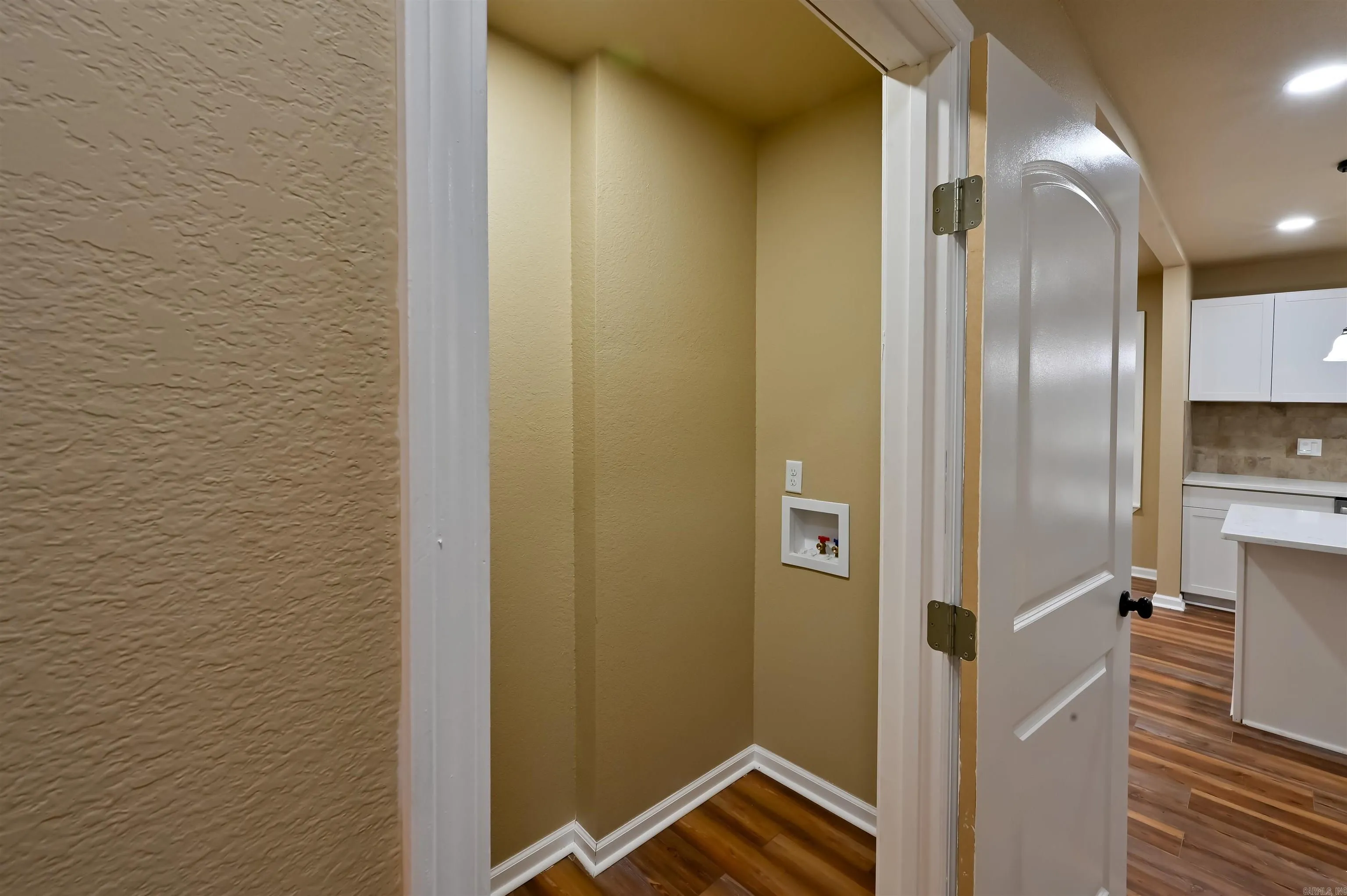 Property at 1300 W 28th - Image 25
