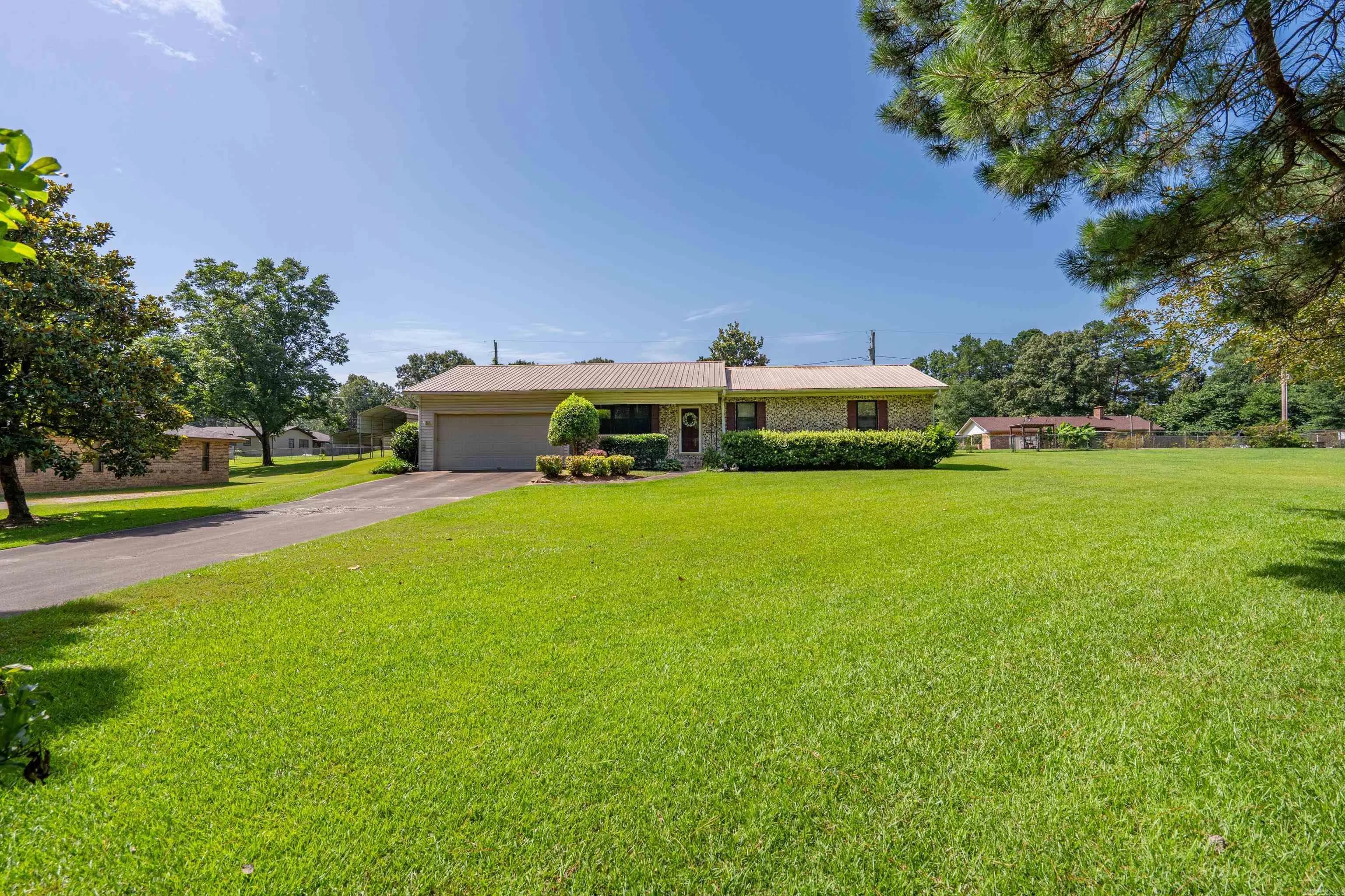 Property at 323  Apollo - Image 35